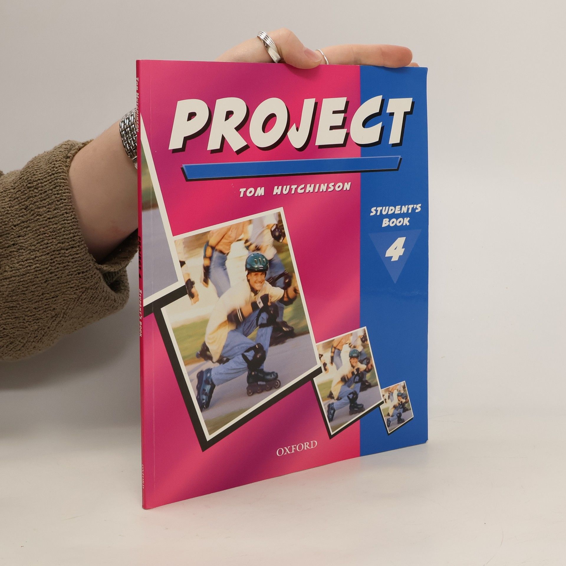 Tom Hutchinson Project 4- učebnice angličtiny