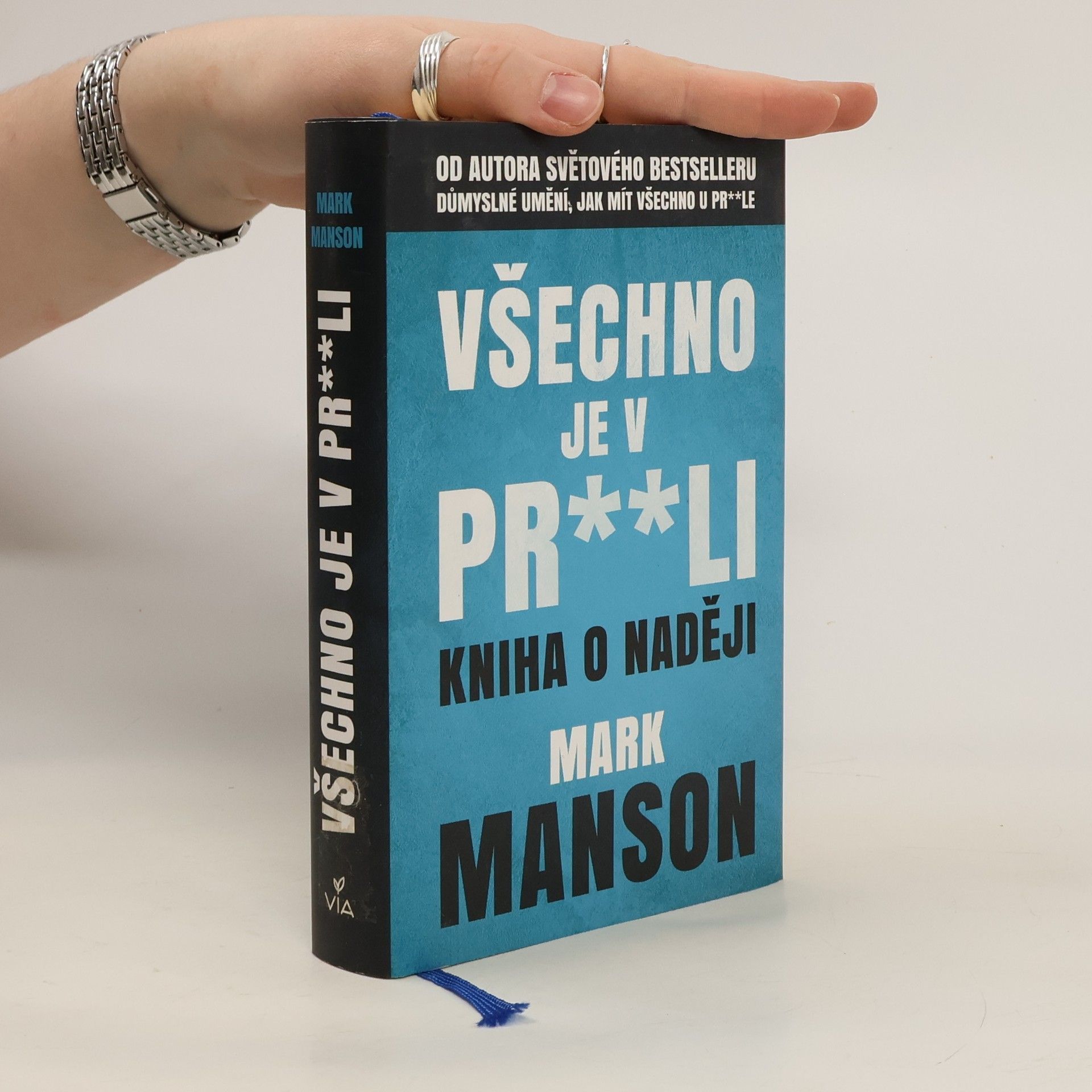 Mark Manson Všechno je v pr**li