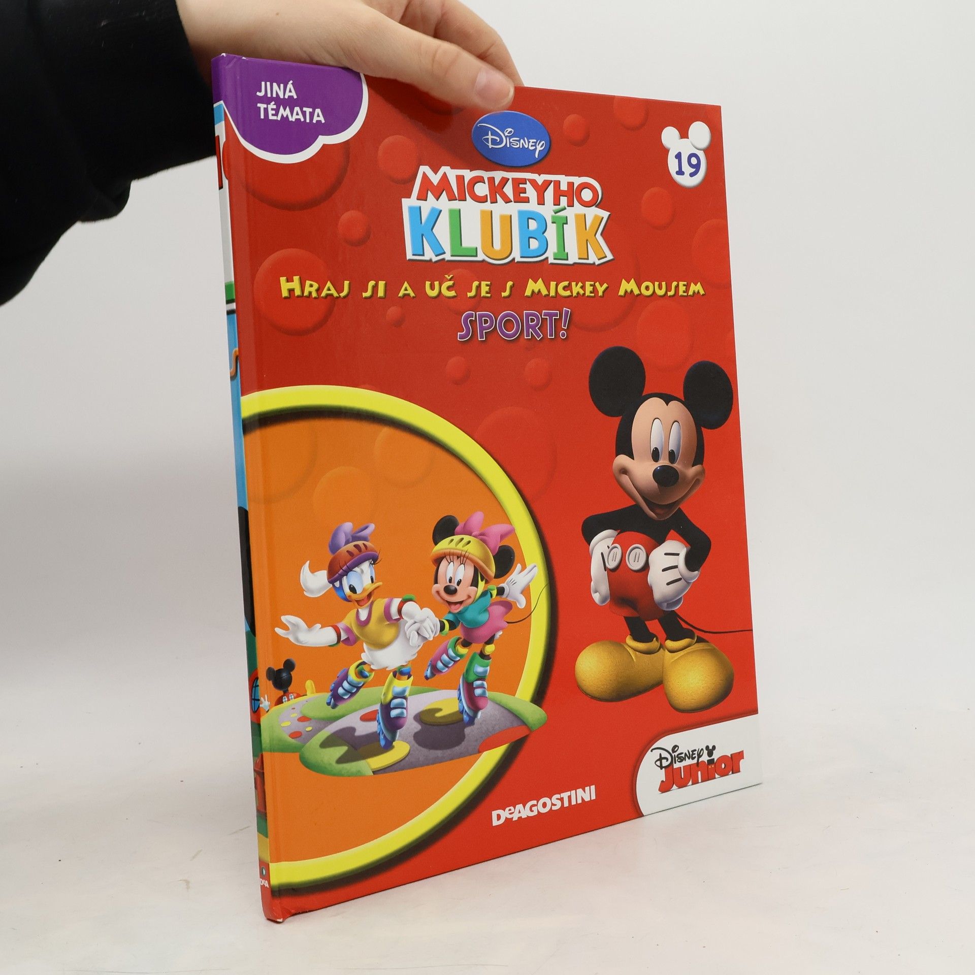 Collectif d'auteurs Mickeyho Klubík. Hraj si a uč se s Mickey Mousem. 19 Sport