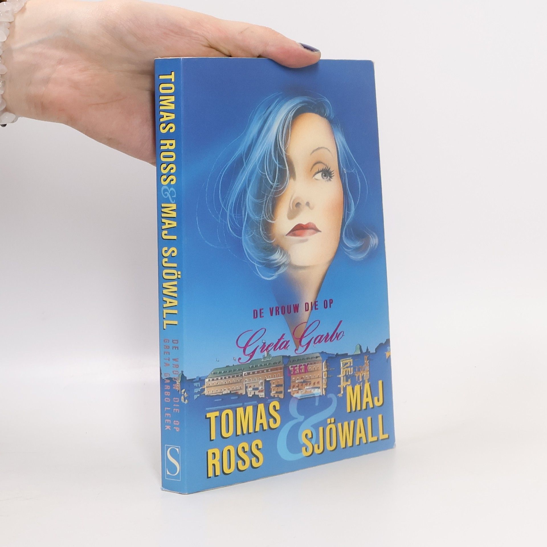 De vrouw die op Greta Garbo leek