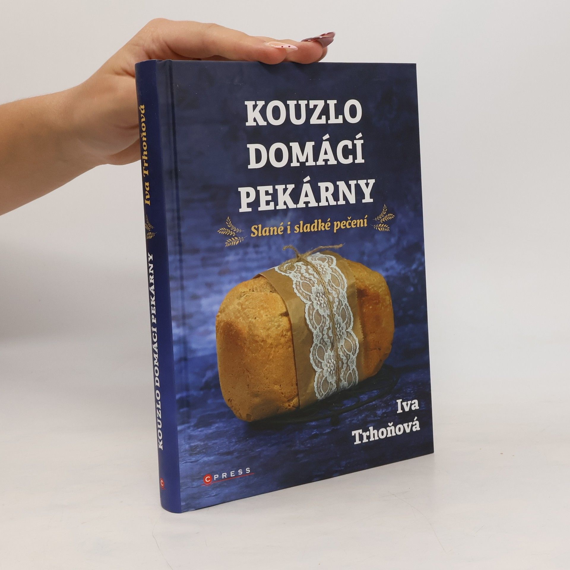Kouzlo domácí pekárny. Slané i sladké pečení