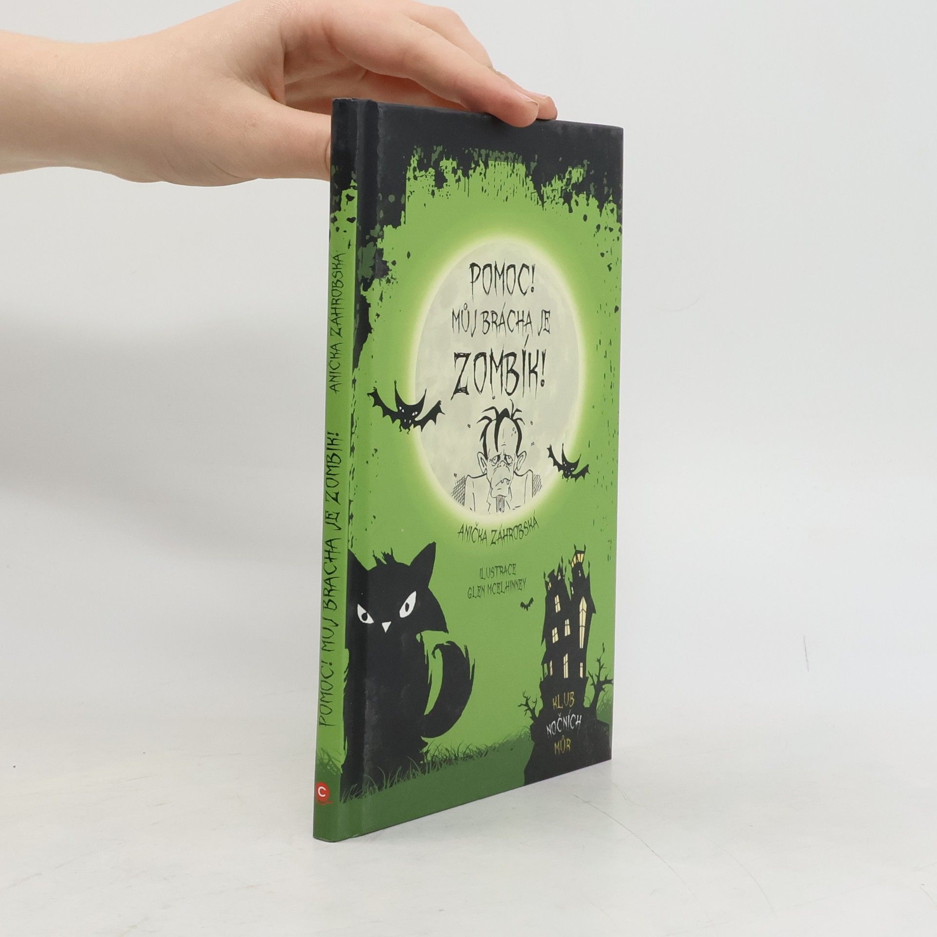 Pomoc! Můj brácha je zombík!