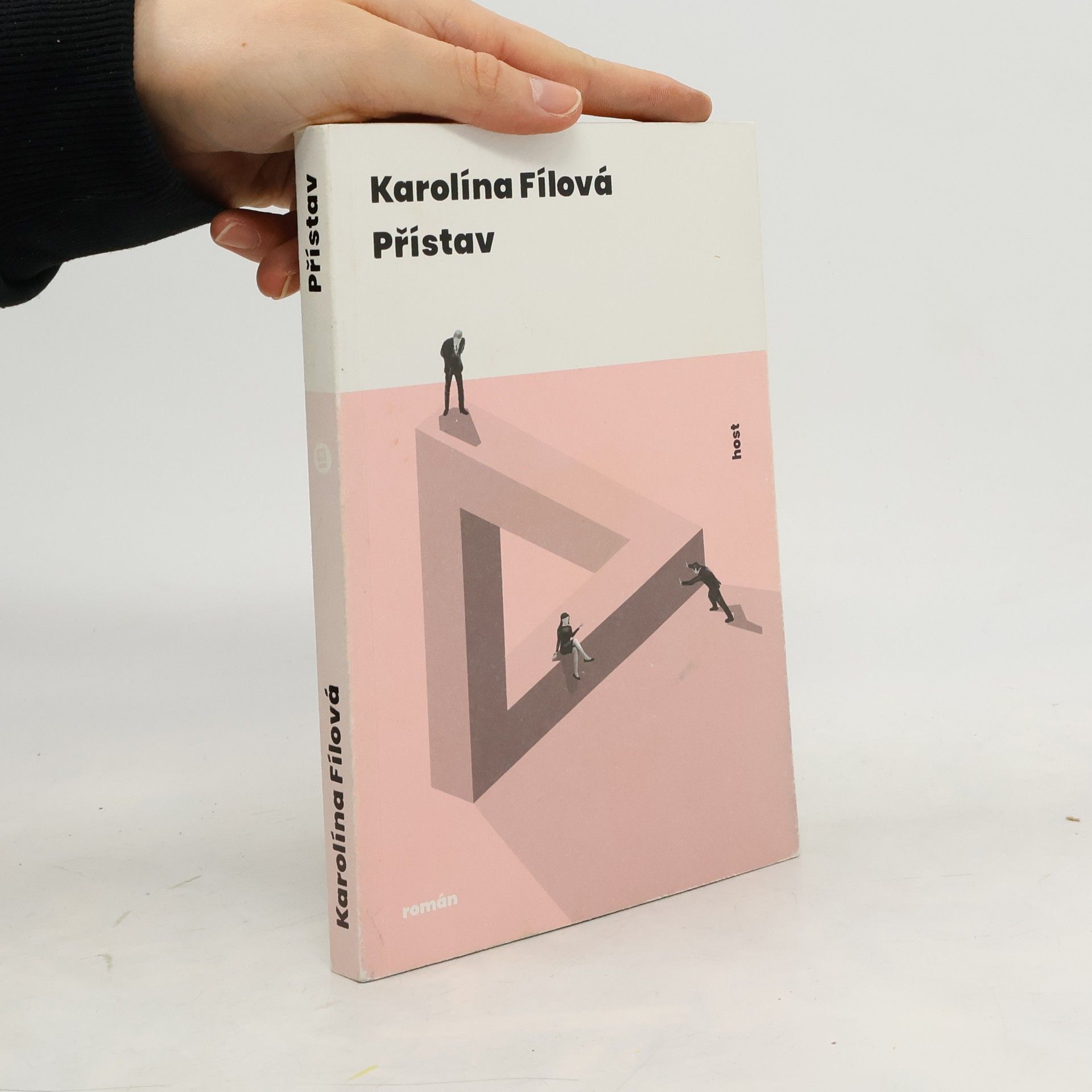 Karolína Fílová Přístav : román