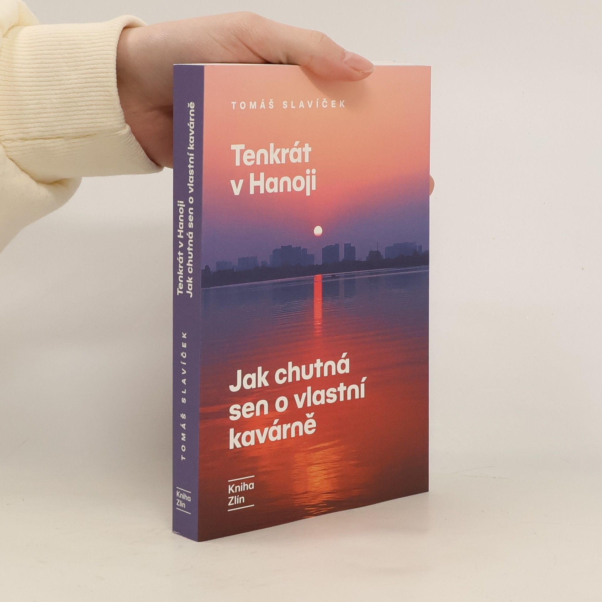 Tenkrát v Hanoji: Jak chutná sen o vlastní kavárně