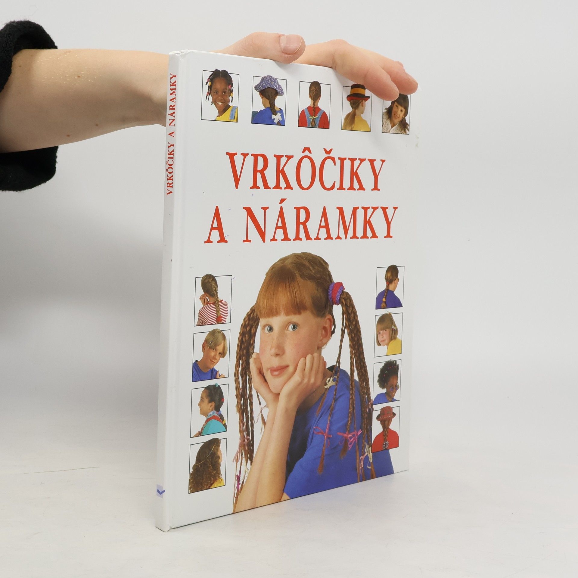 Fiona Watt Vrkôčiky a náramky