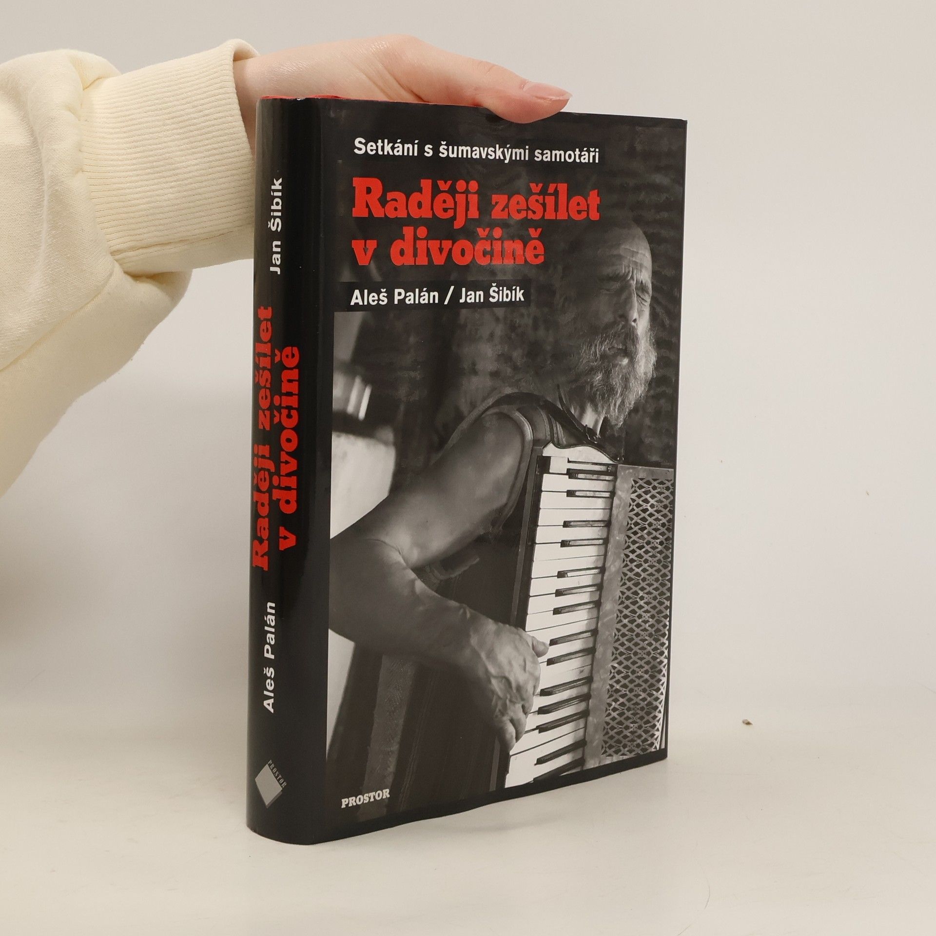 Raději zešílet v divočině