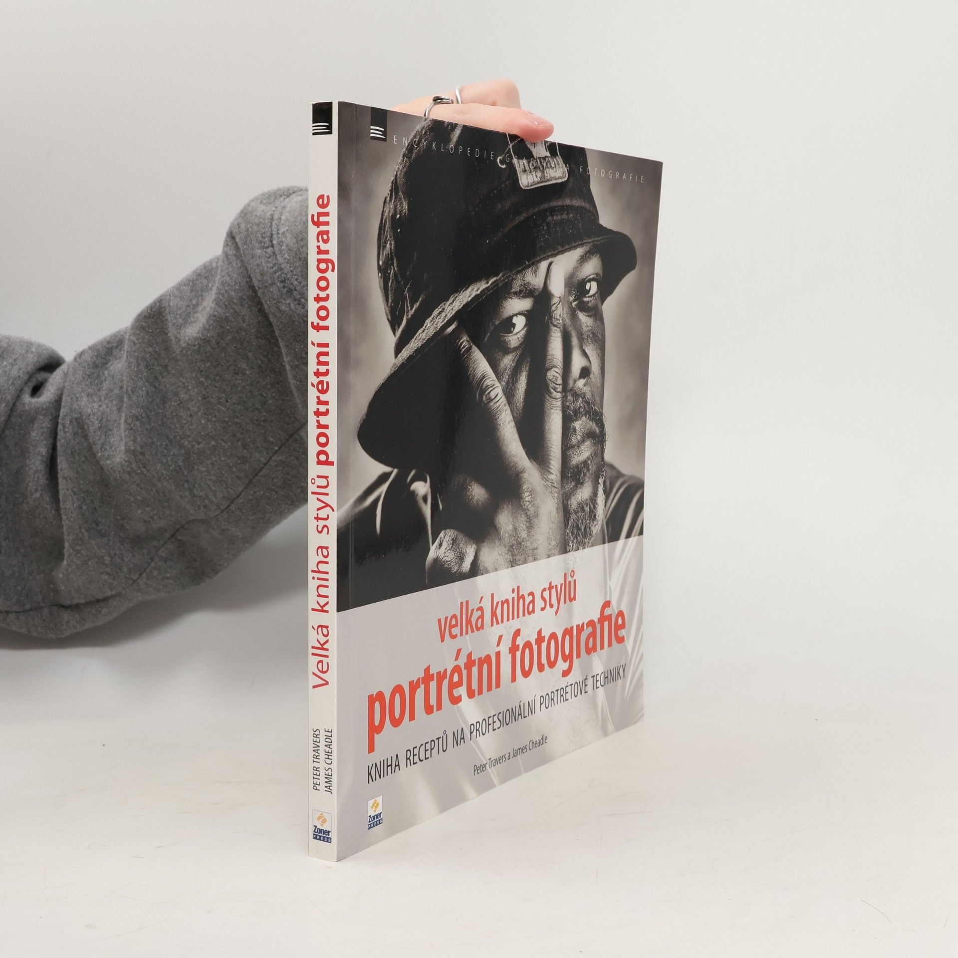 James Cheadle Velká kniha stylů portrétní fotografie