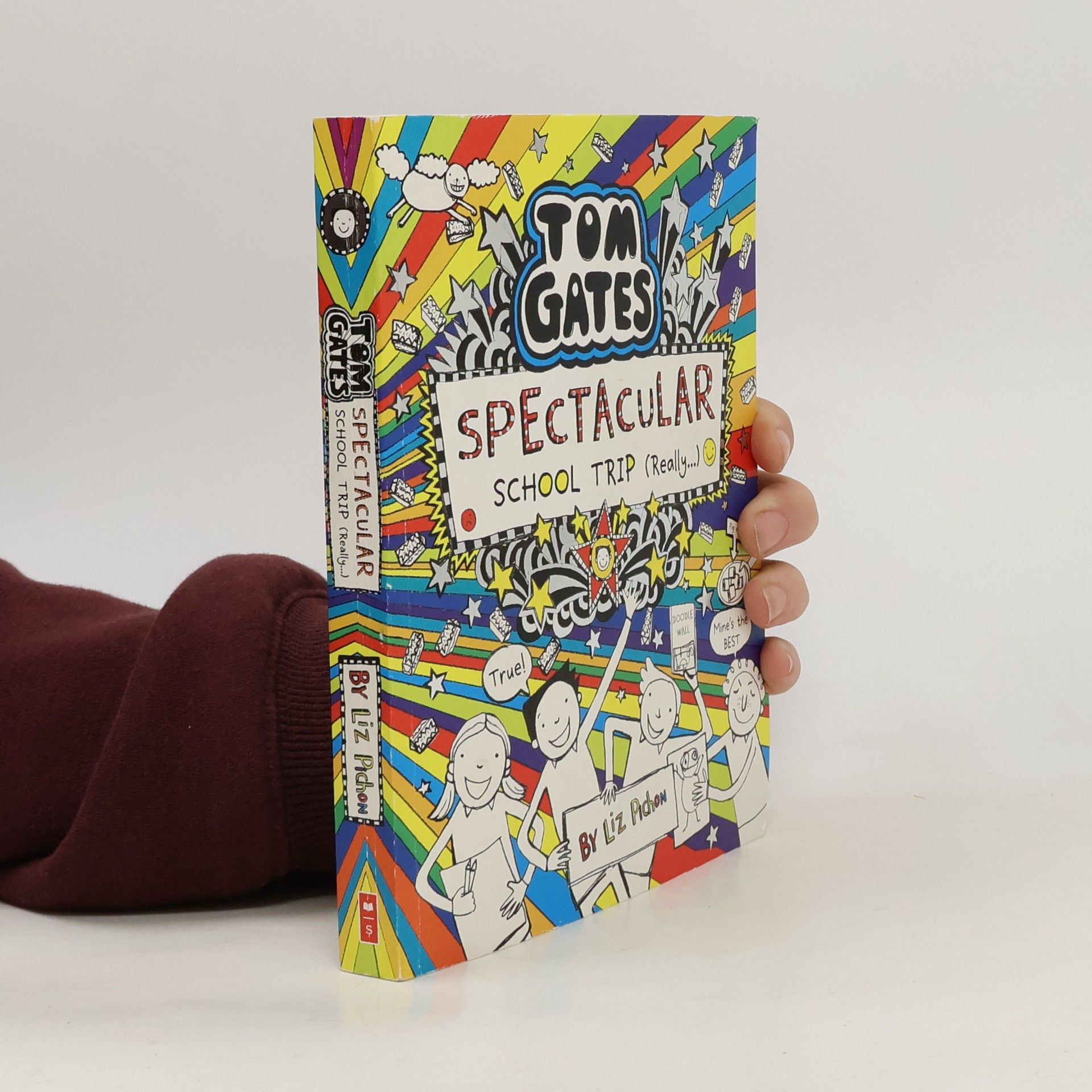 Liz Pichon Tom Gates. Spectacular School Trip (Really...)