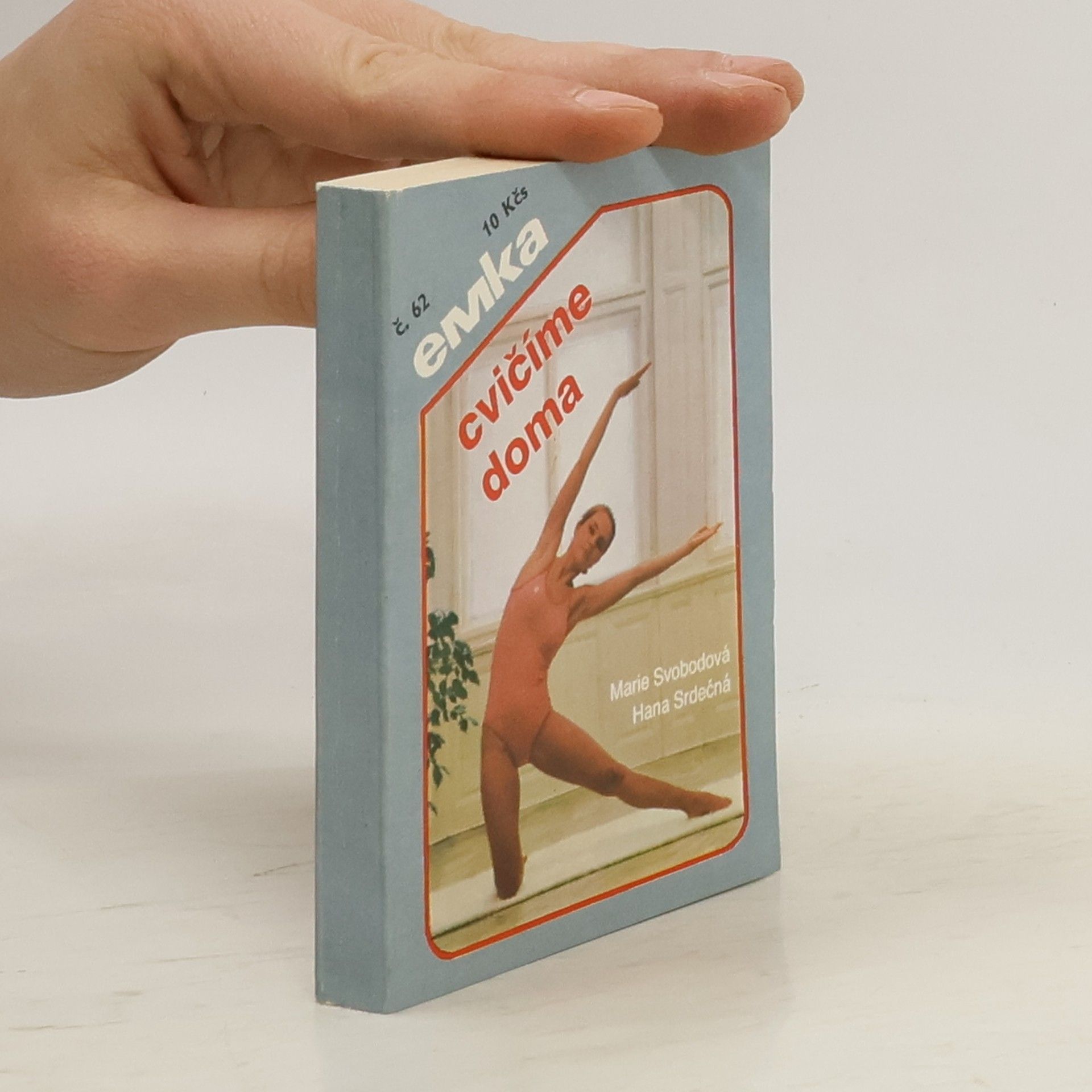 Marie Svobodová Cvičíme doma