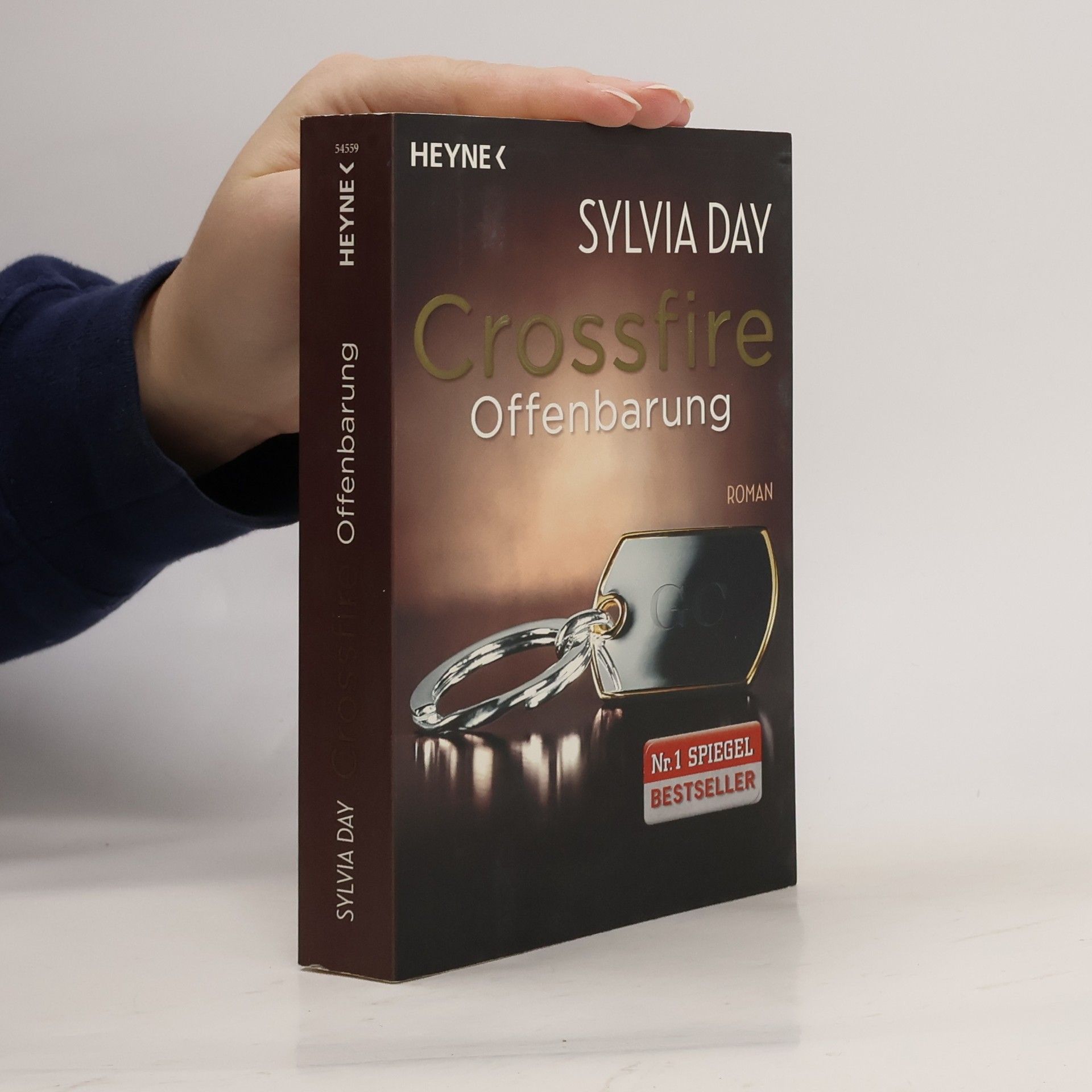 Crossfire. Offenbarung