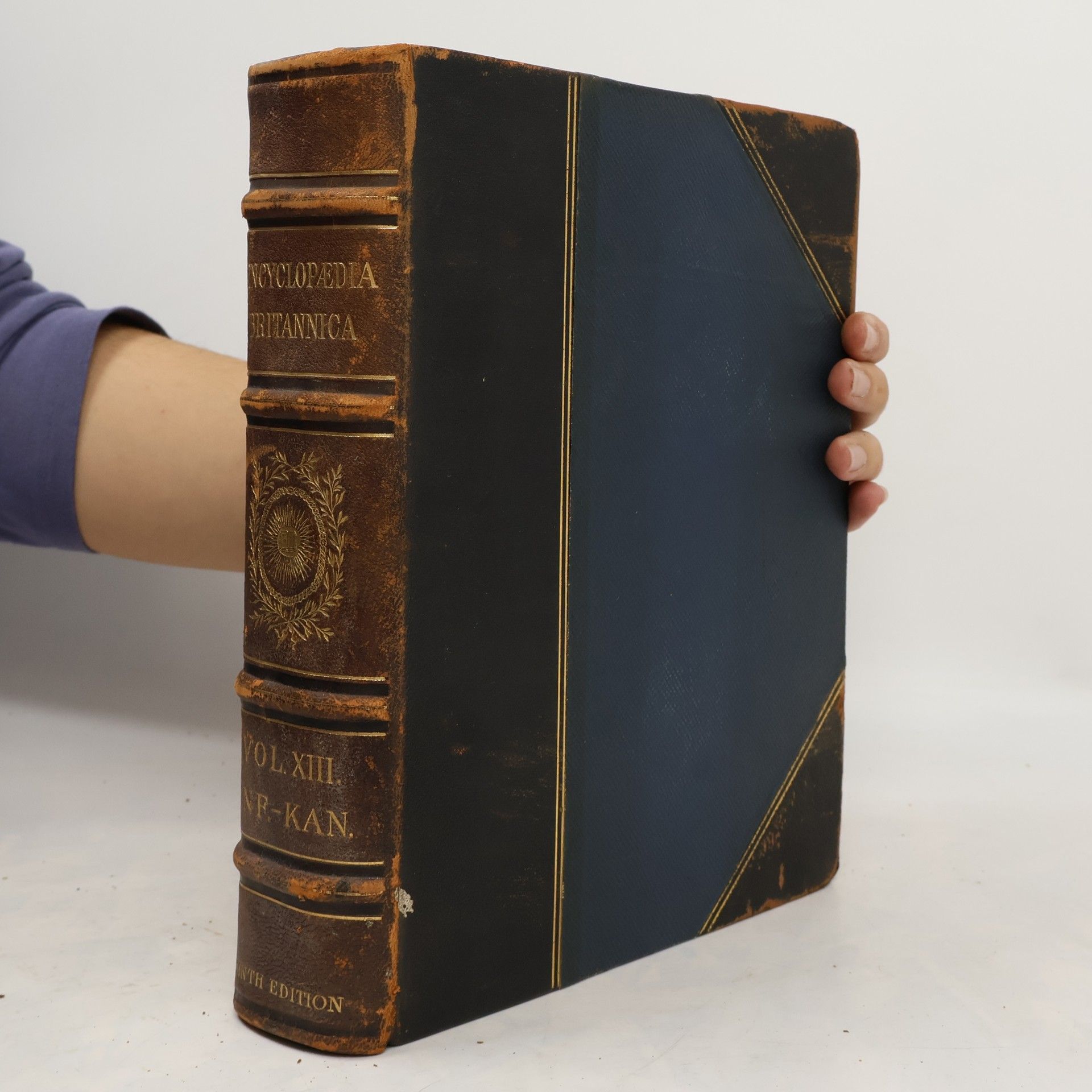 Various authors The Encyclopaedia Britannica XIII