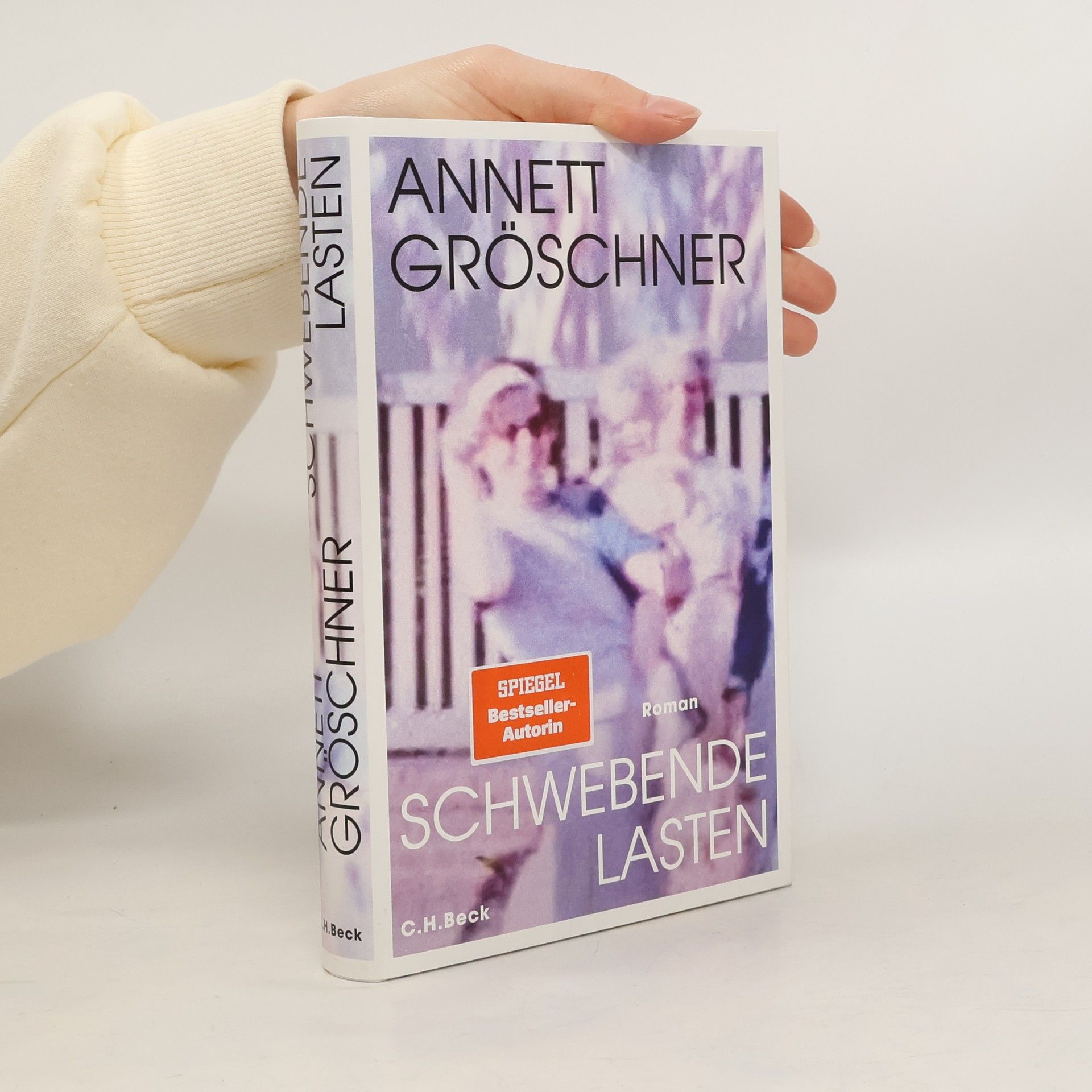 Annett Gröschner Schwebende Lasten