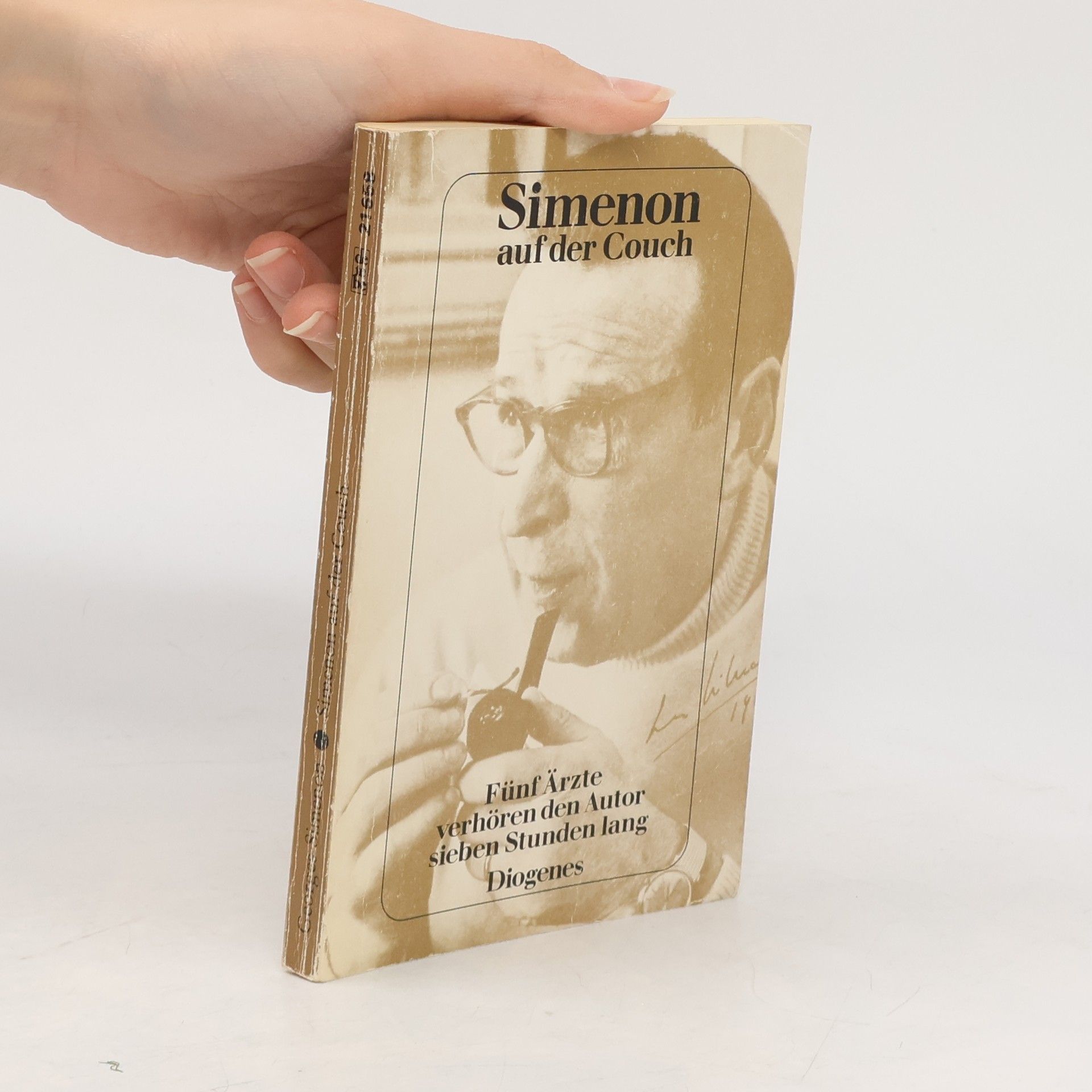Georges Simenon Simenon auf der Couch