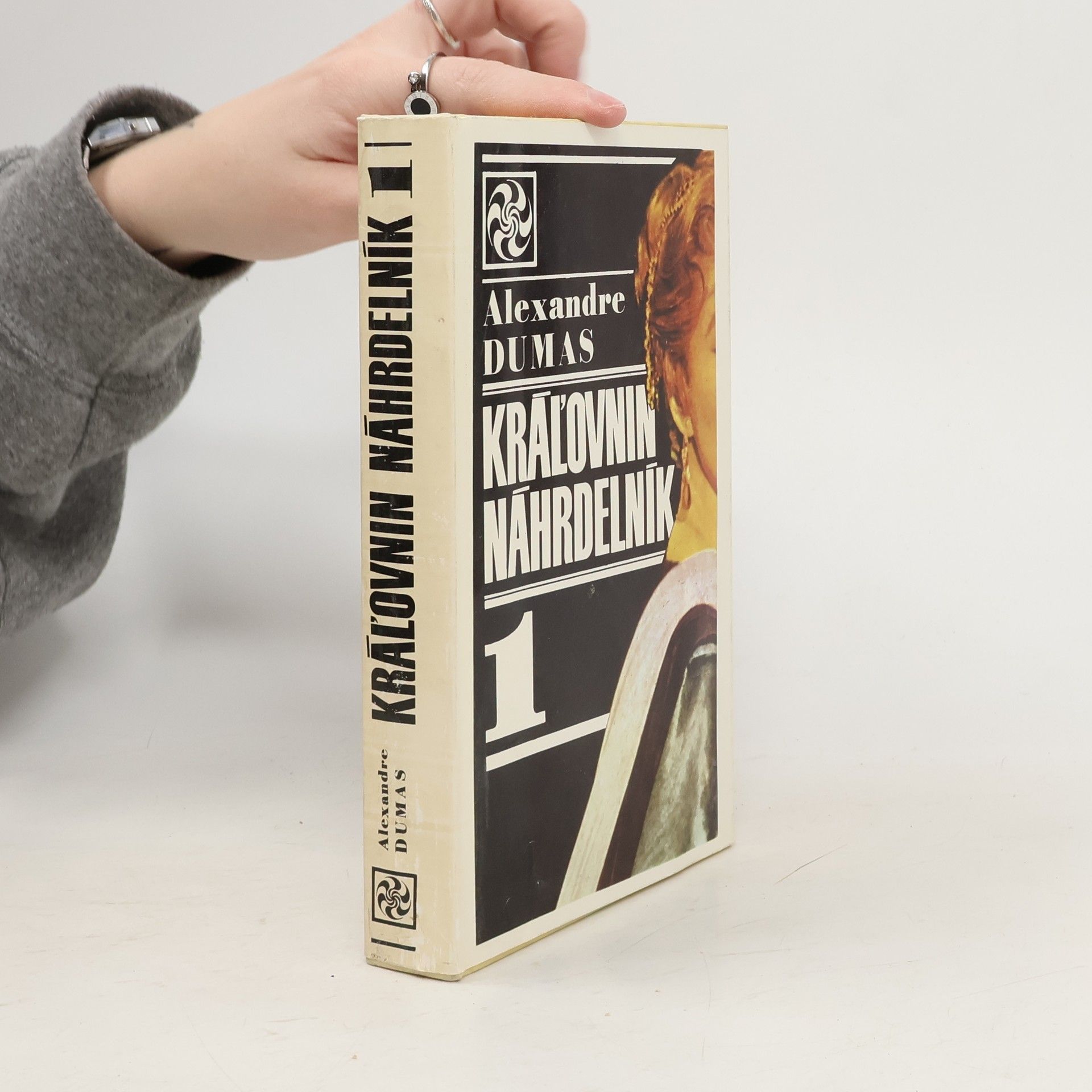 Alexandre Dumas Kráľovnin náhrdelník 1