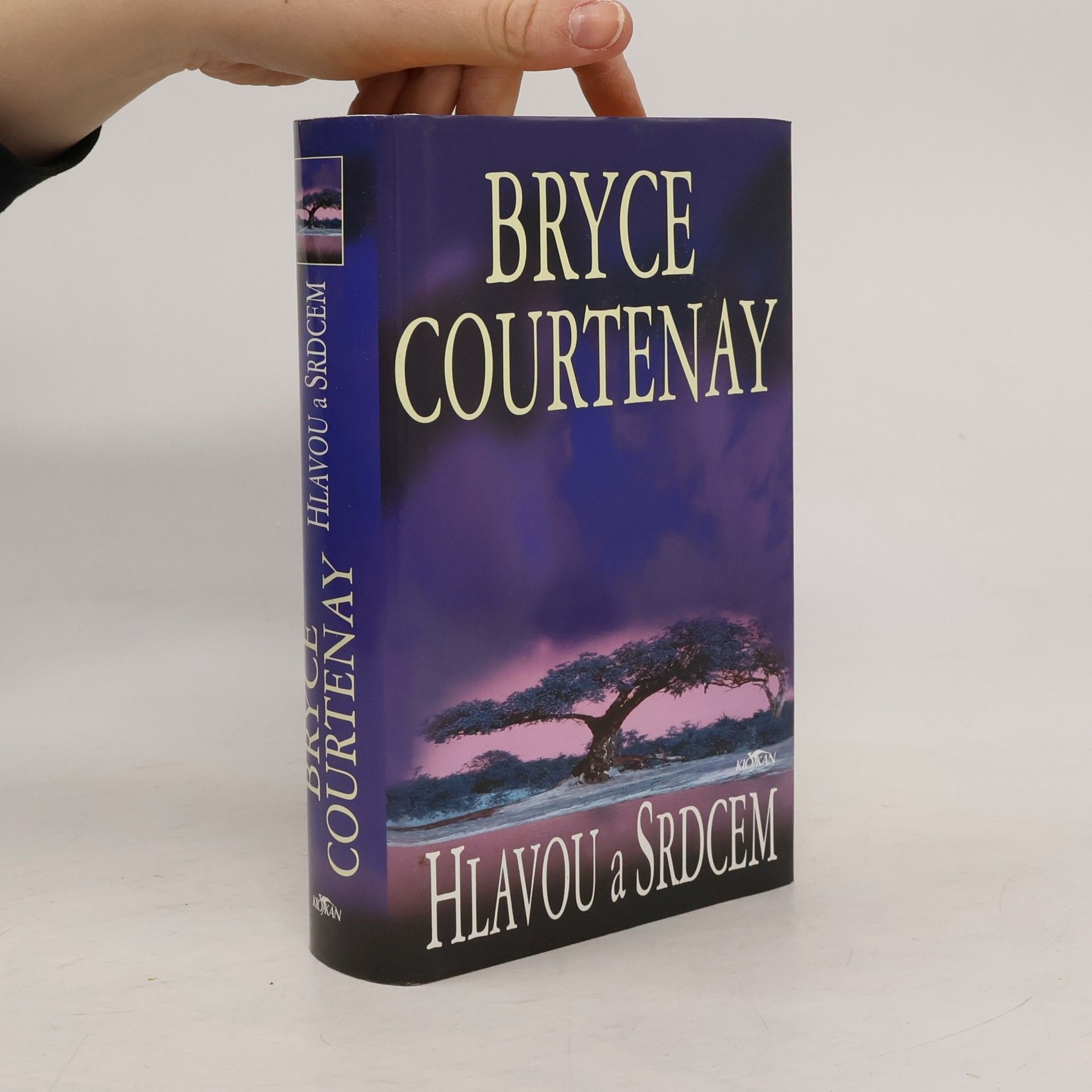 Courtenay Bryce Hlavou a srdcem
