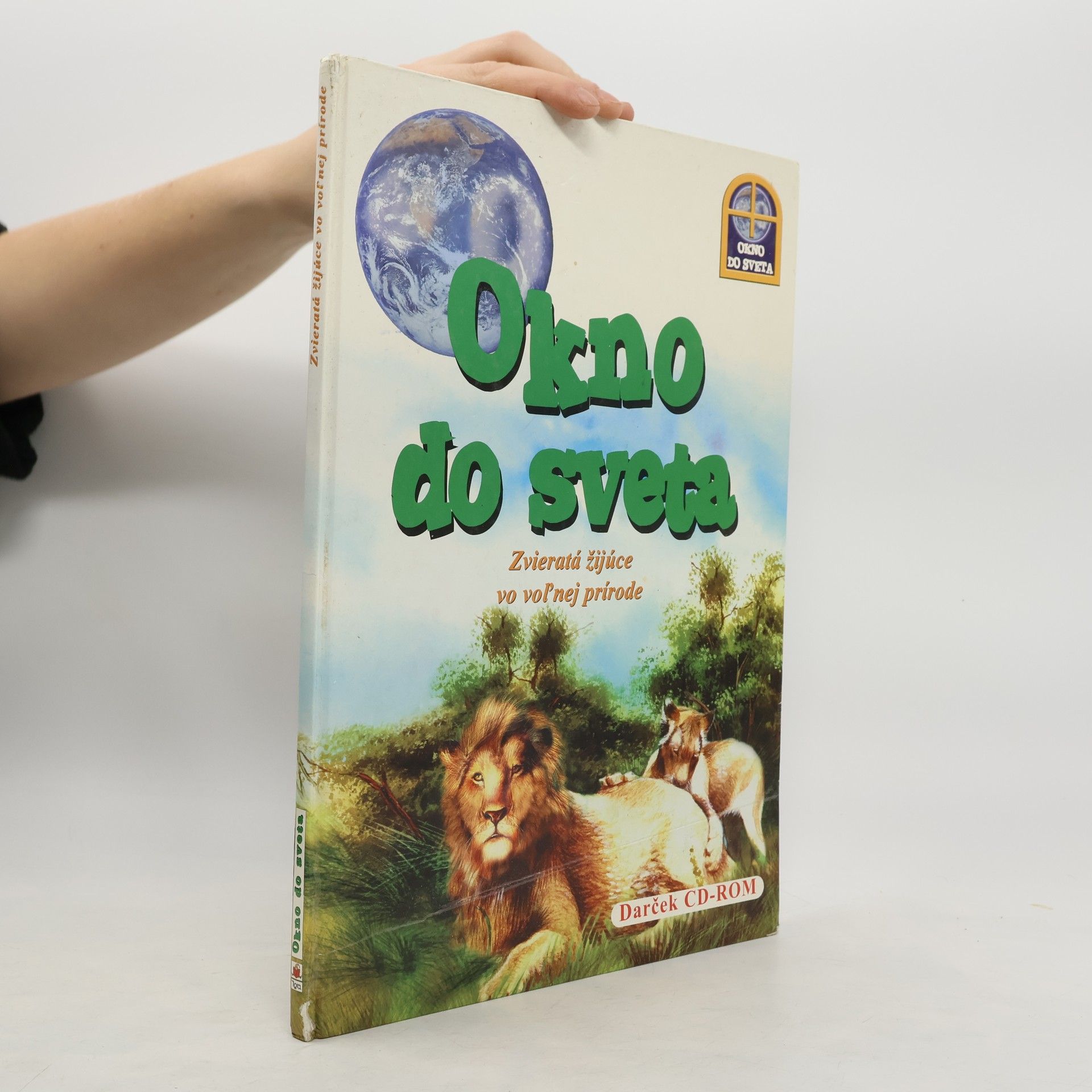 Autores varios Okno do sveta