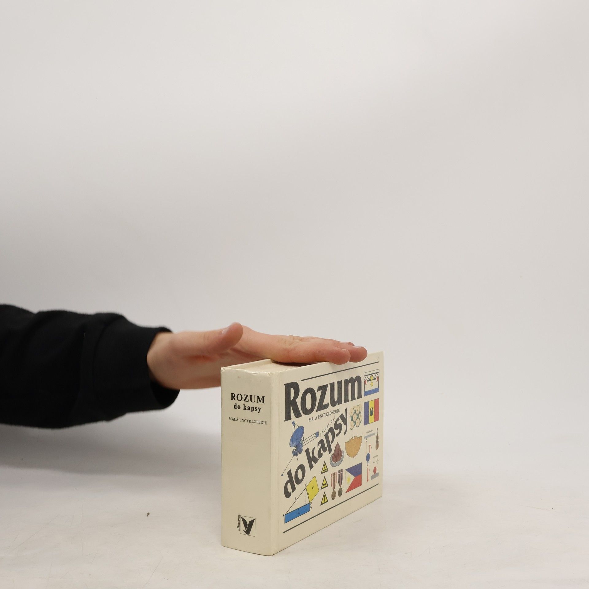 Michal Kudělka Rozum do kapsy. Malá encyklopedie