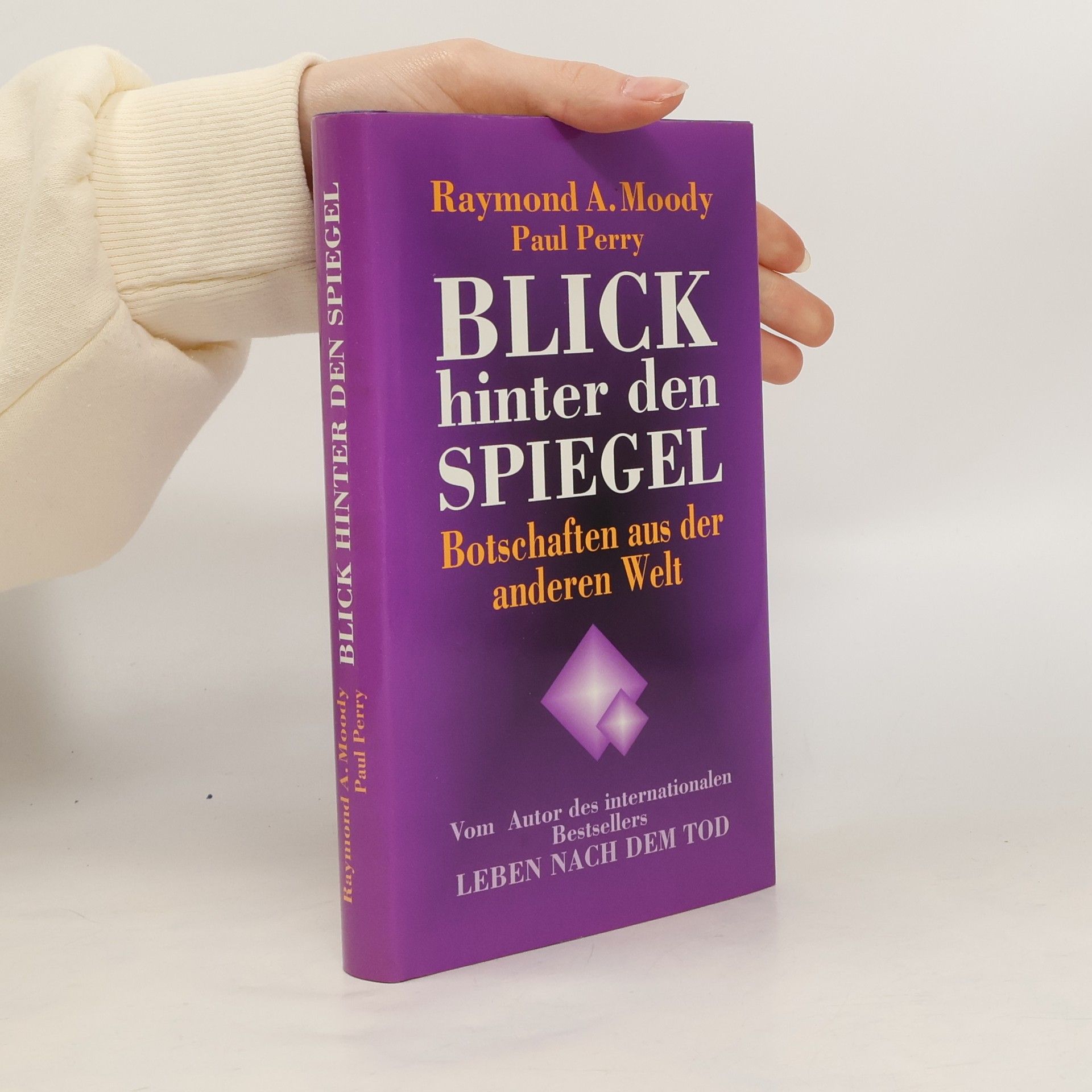 Der Blick hinter den Spiegel. Botschaften aus der anderen Welt