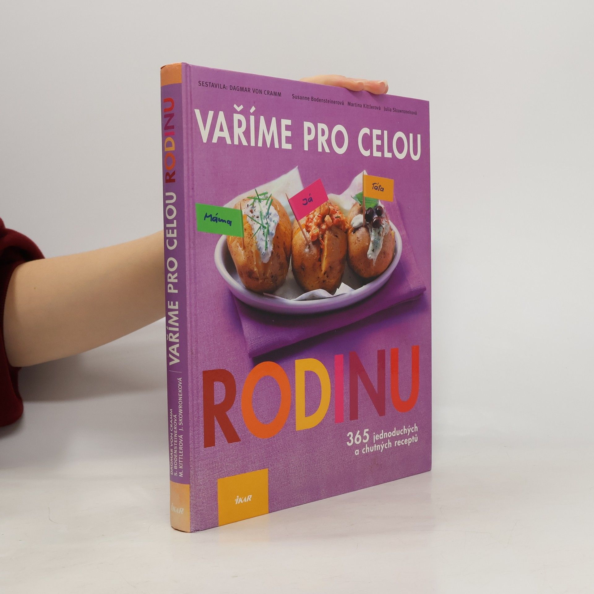 Vaříme pro celou rodinu. 365 jednoduchých a chutných receptů