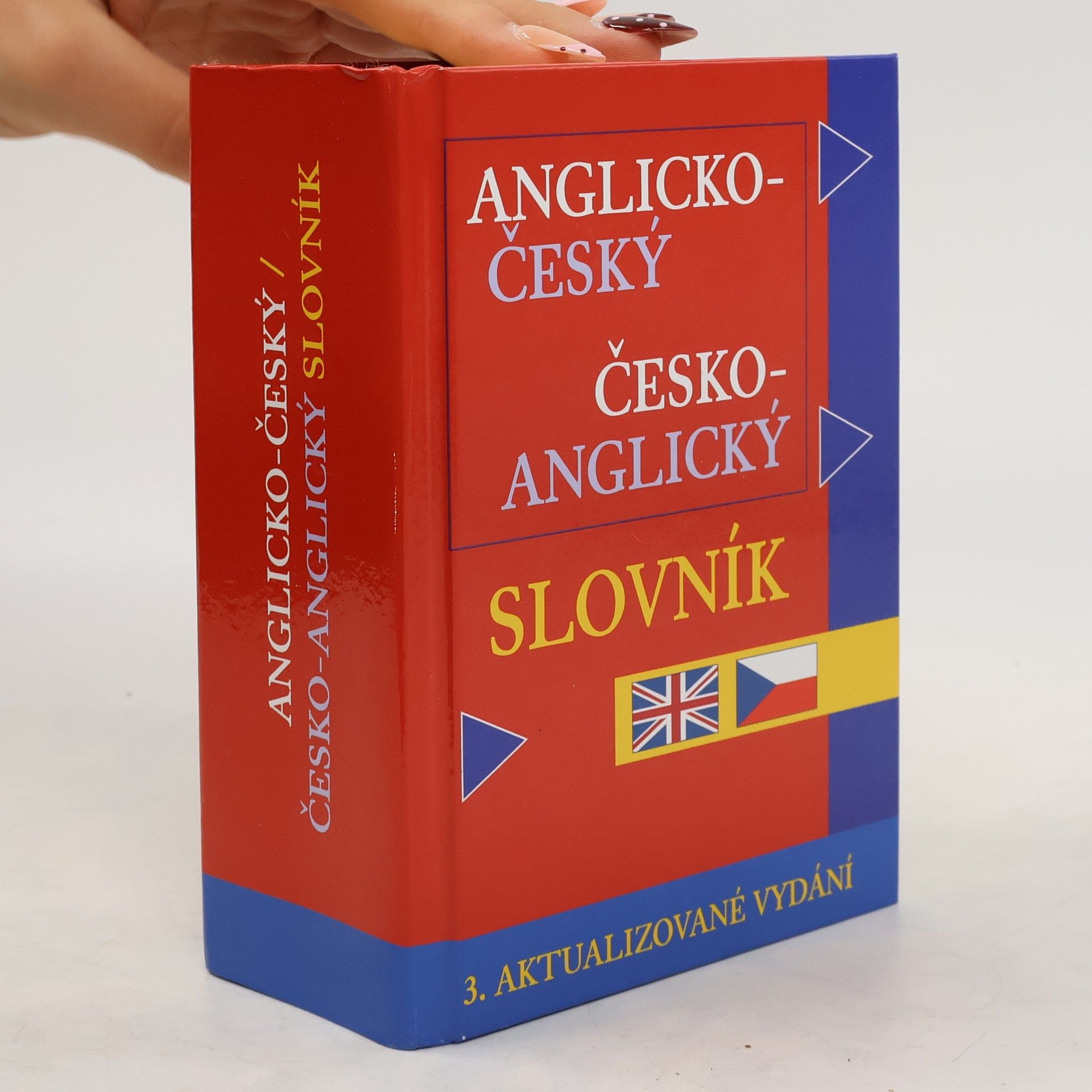 AA.VV. Anglicko-český, česko-anglický slovník pro školu a veřejnost