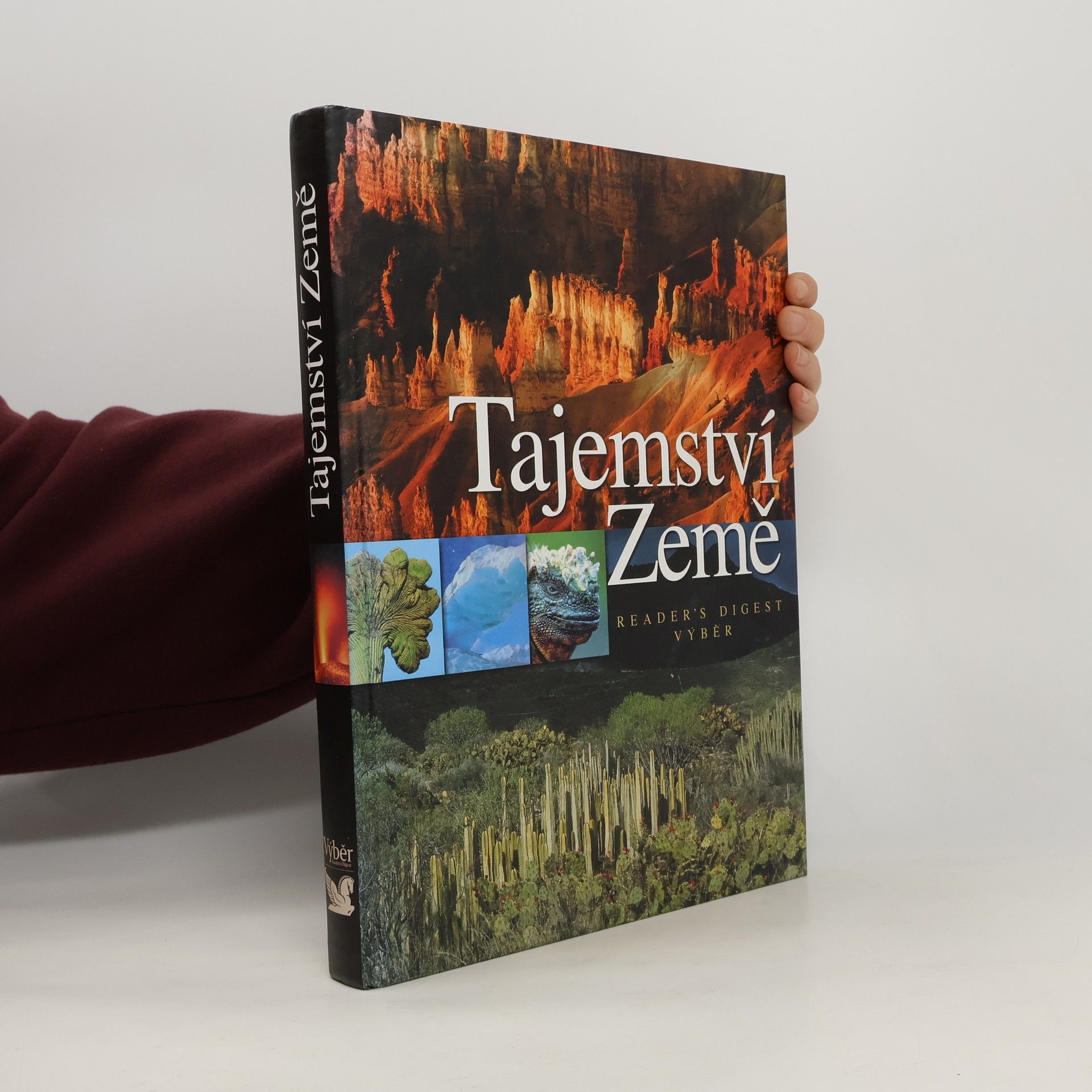 Collectif d'auteurs Tajemství Země