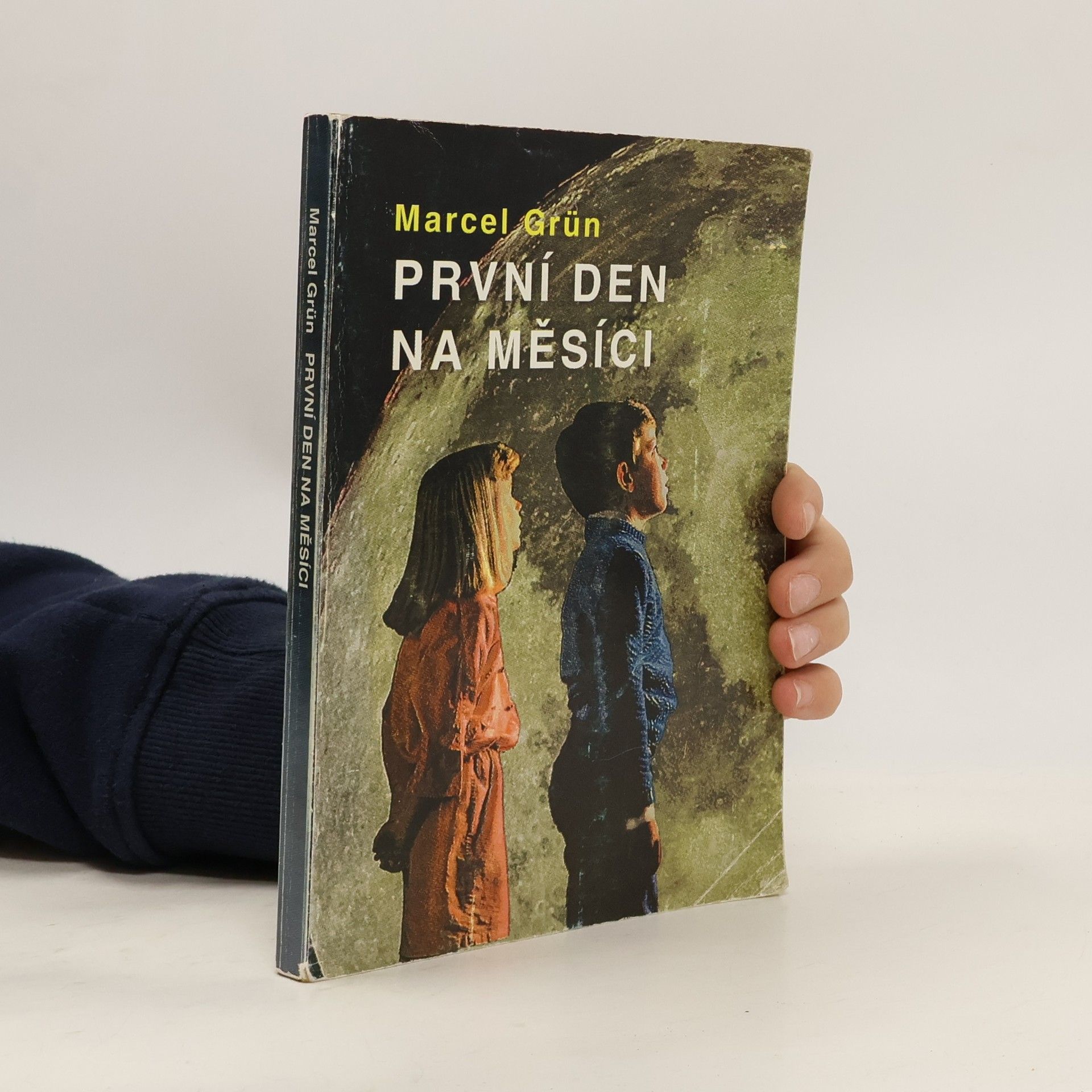 Marcel Grün První den na Měsíci