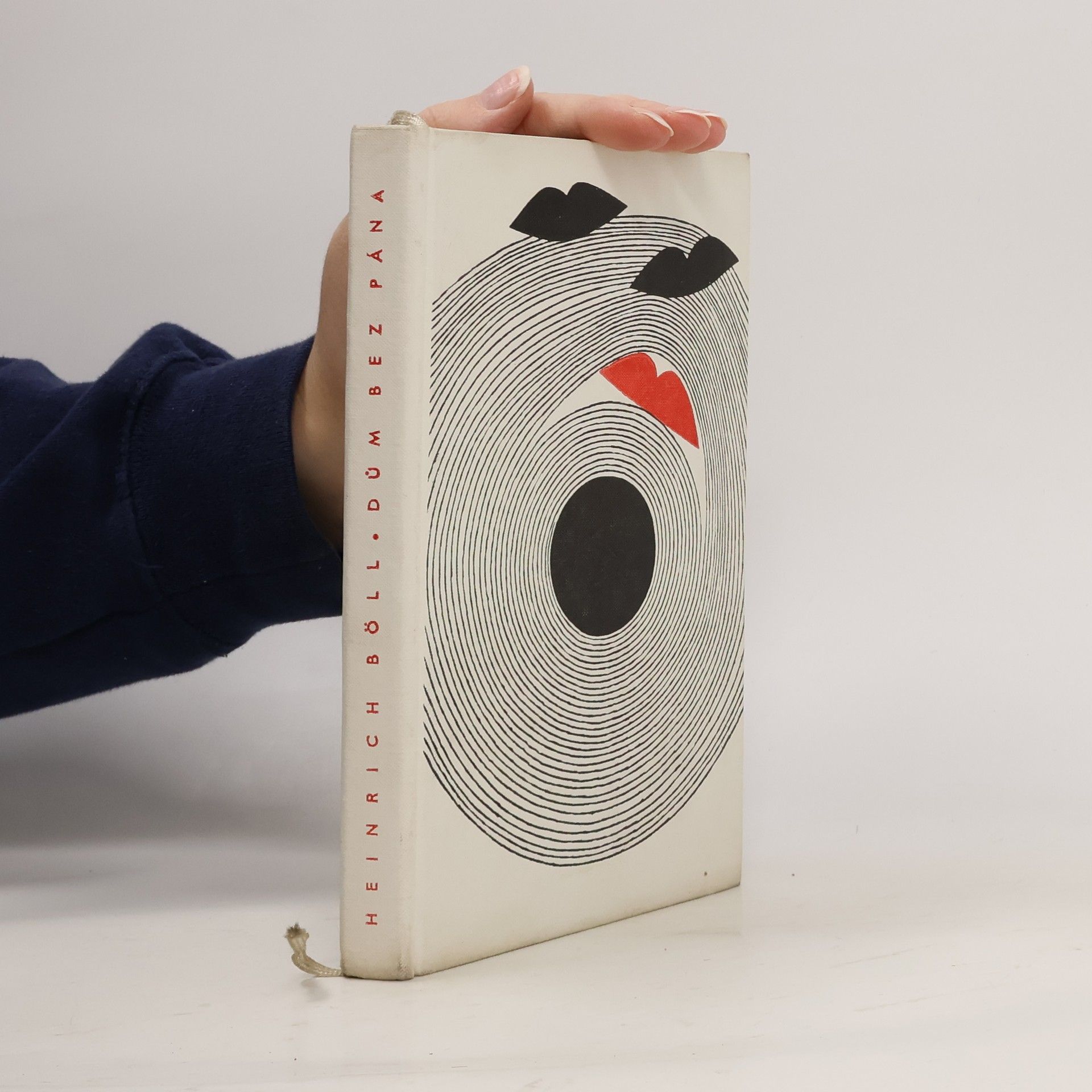 Heinrich Böll Dům bez pána