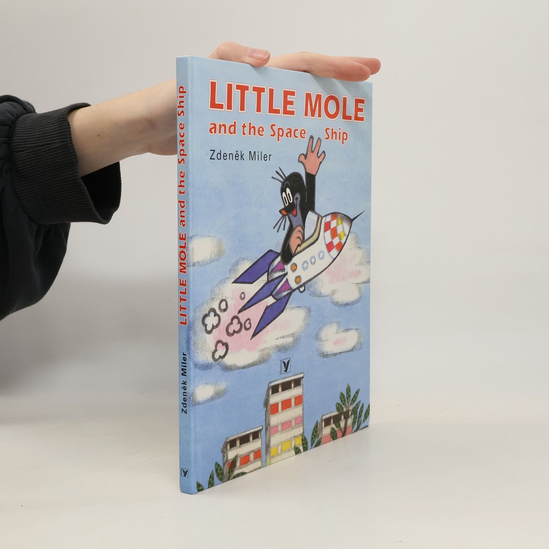 Zdeněk Miler Little Mole and the Space Ship