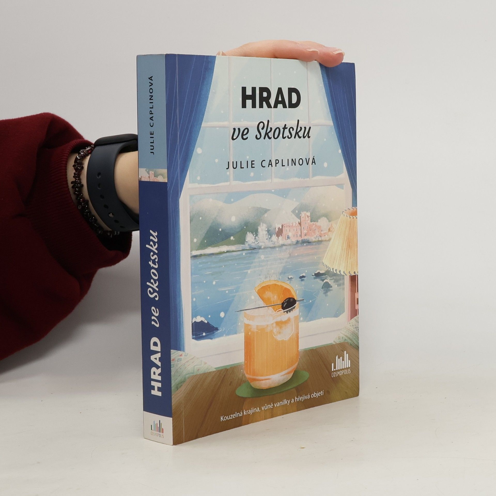 Julie Caplinová Hrad ve Skotsku