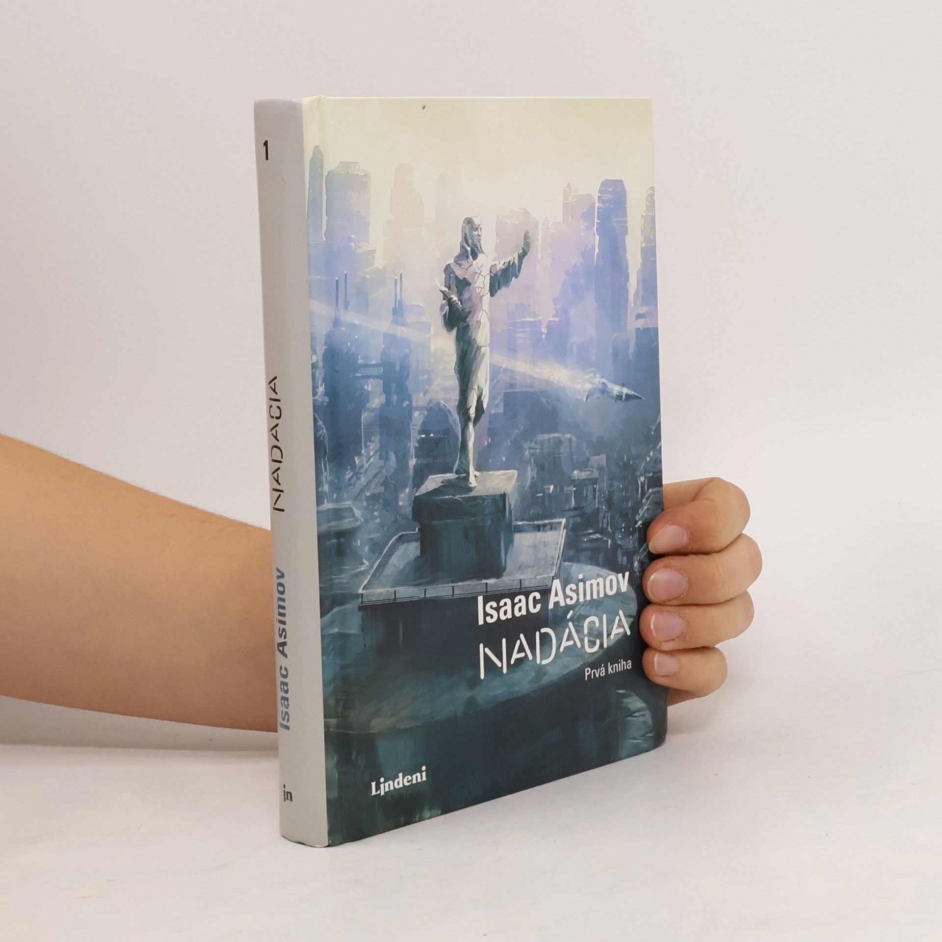 Isaac Asimov Nadácia. Prvá kniha