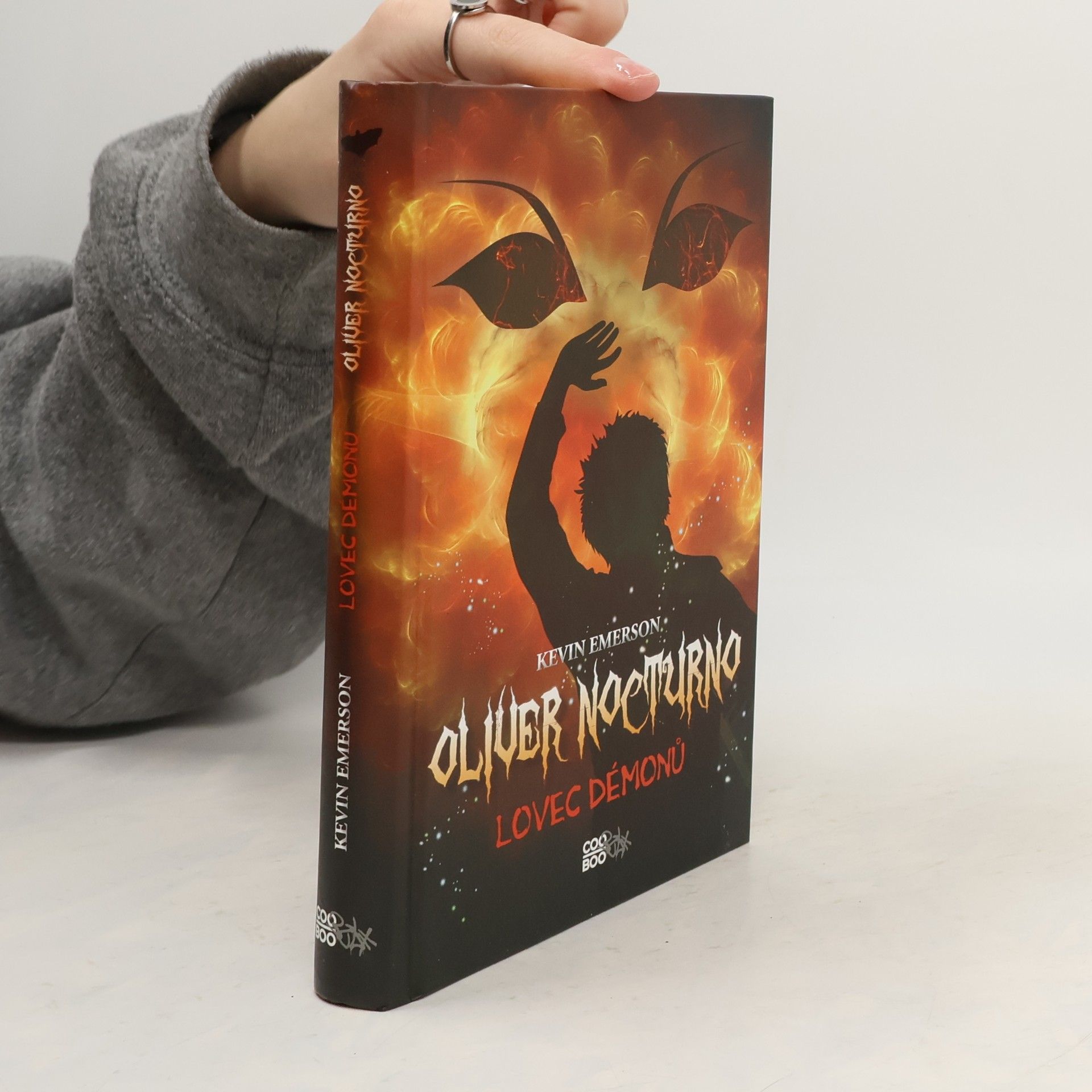 Kevin Emerson Lovec démonů