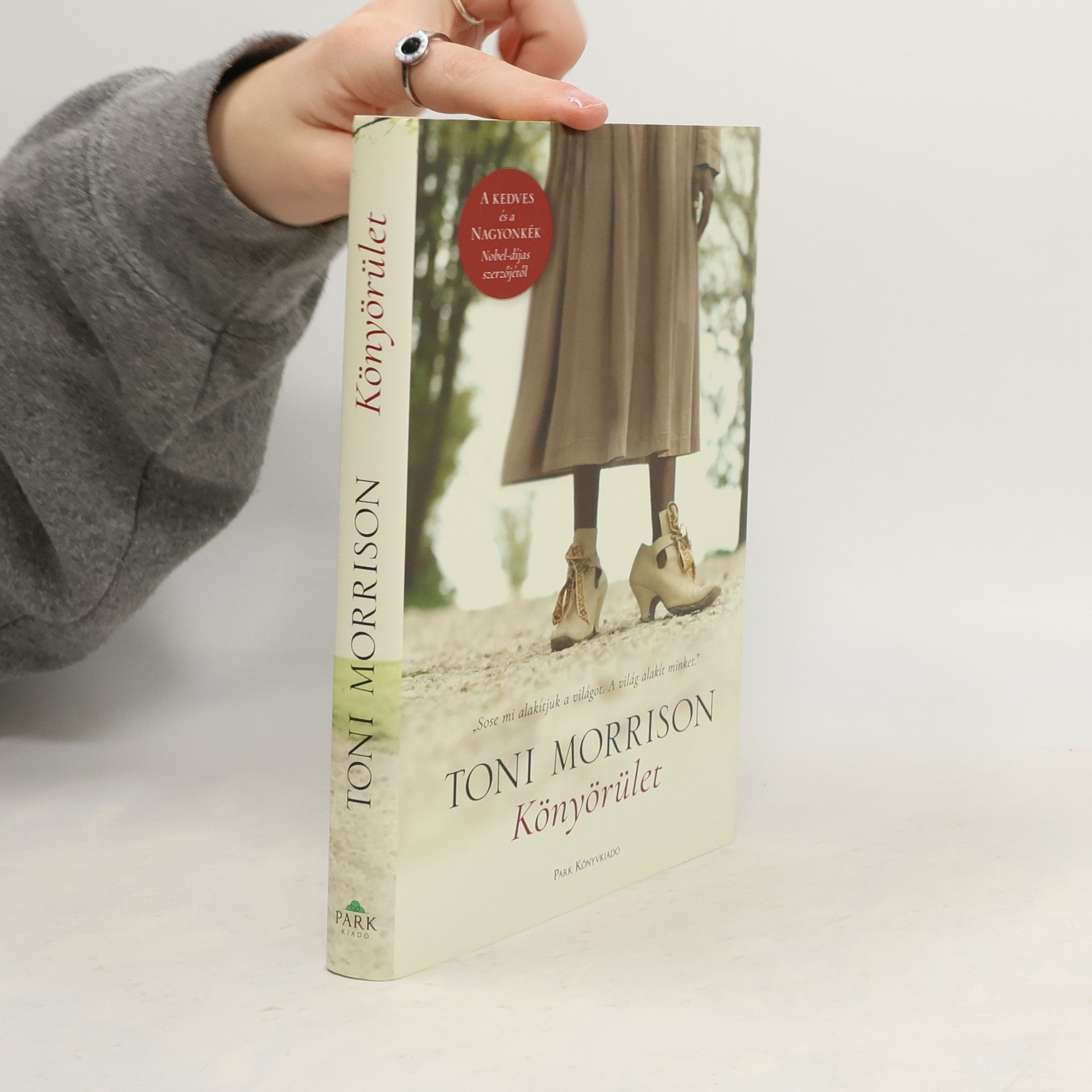 Toni Morrison Könyörület