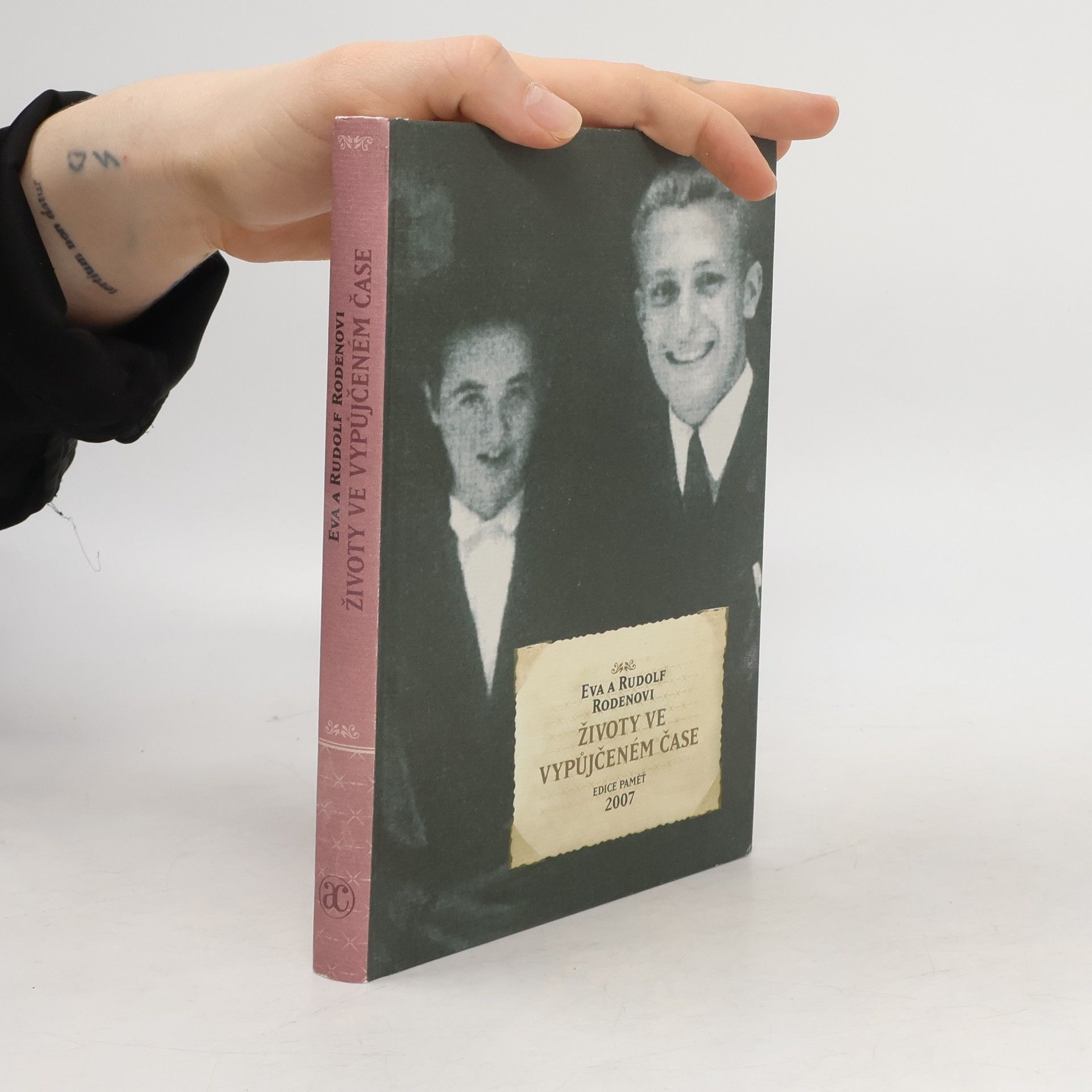 Životy ve vypůjčeném čase