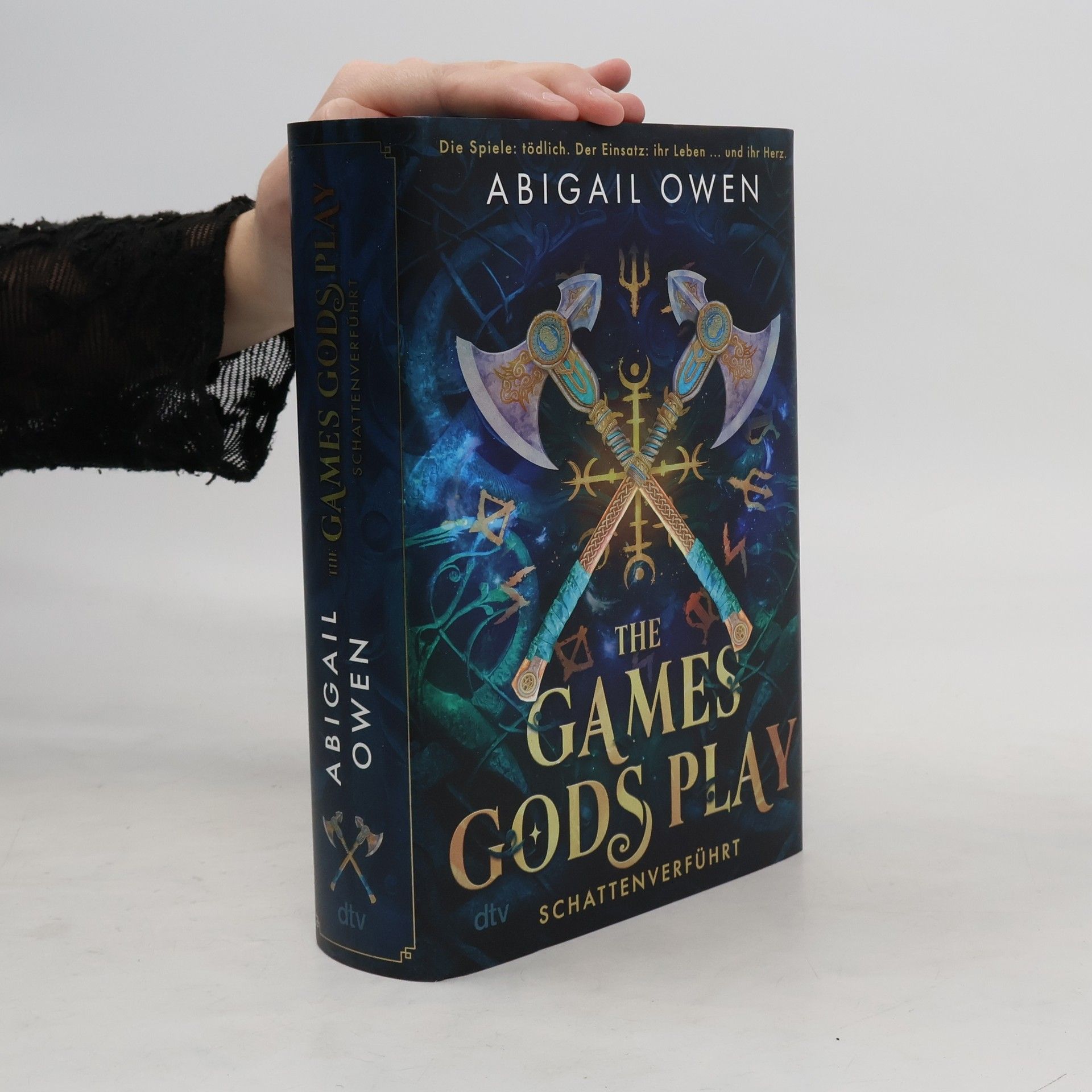 Abigail Owen The Games Gods Play / Schattenverführt Bd.1 (Deluxe-Ausgabe)