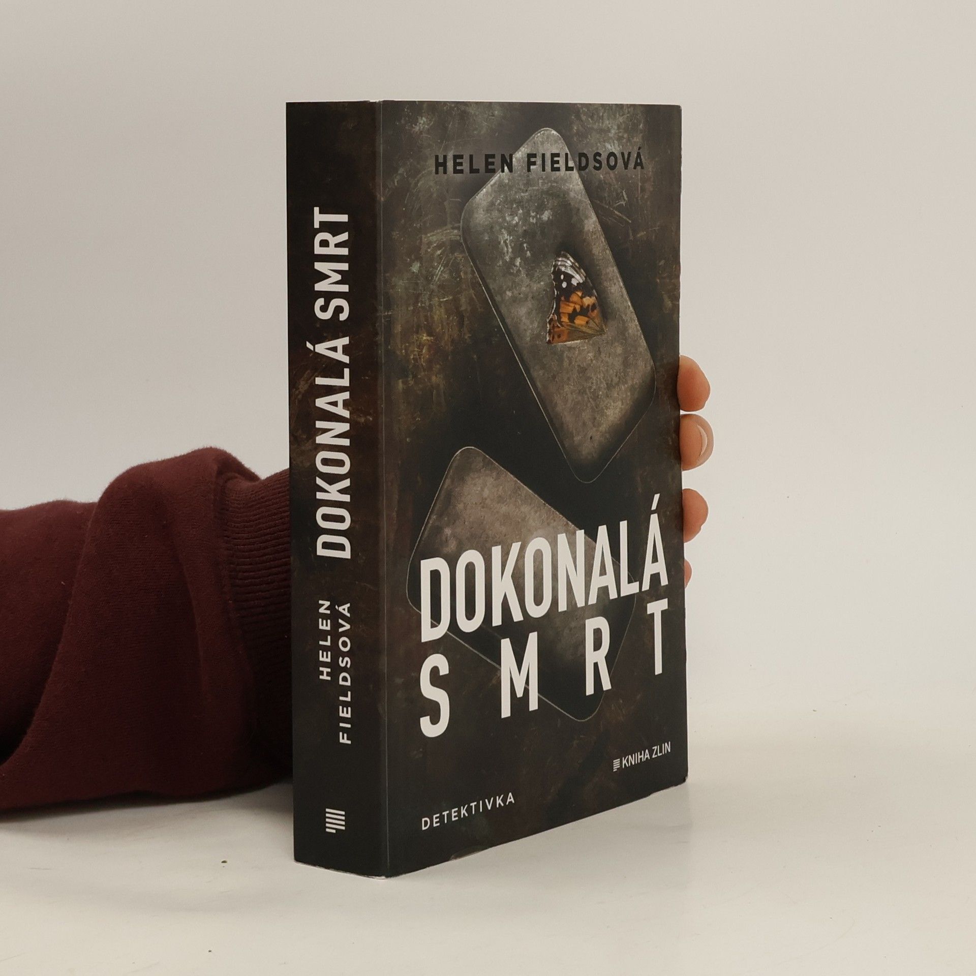 Helen Fields Dokonalá smrt