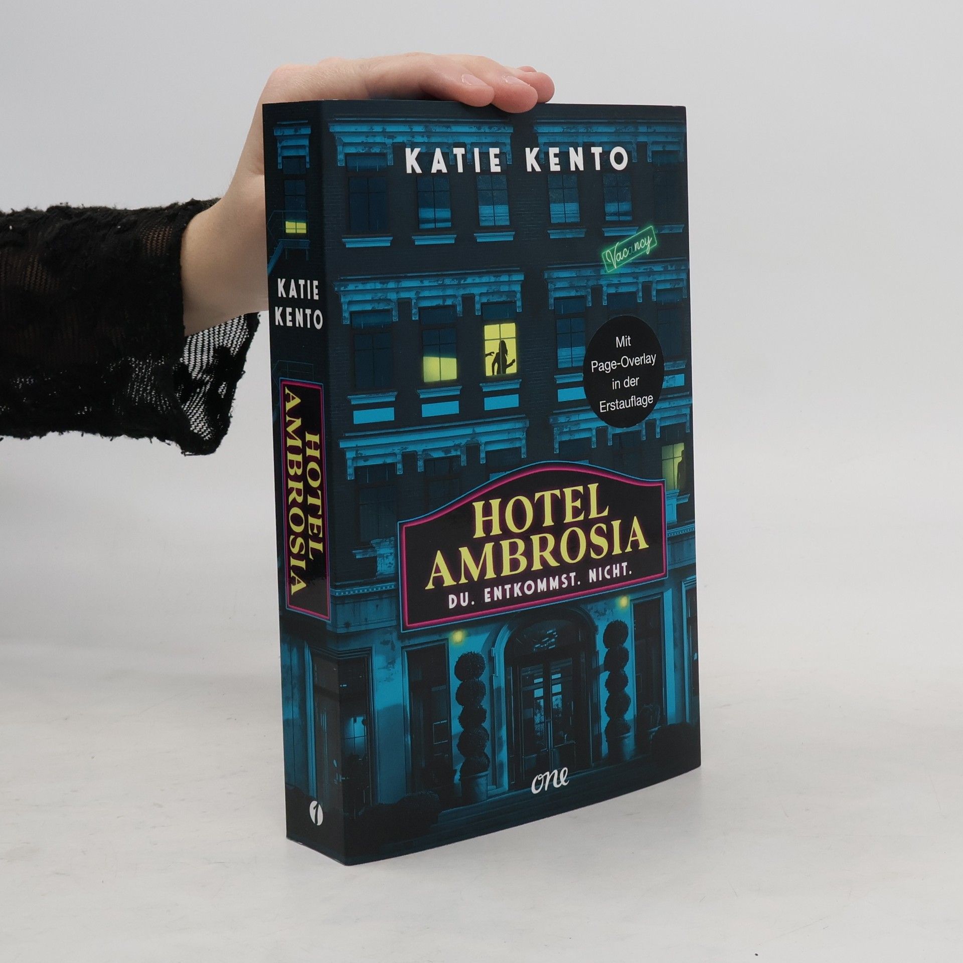Katie Kento Hotel Ambrosia
