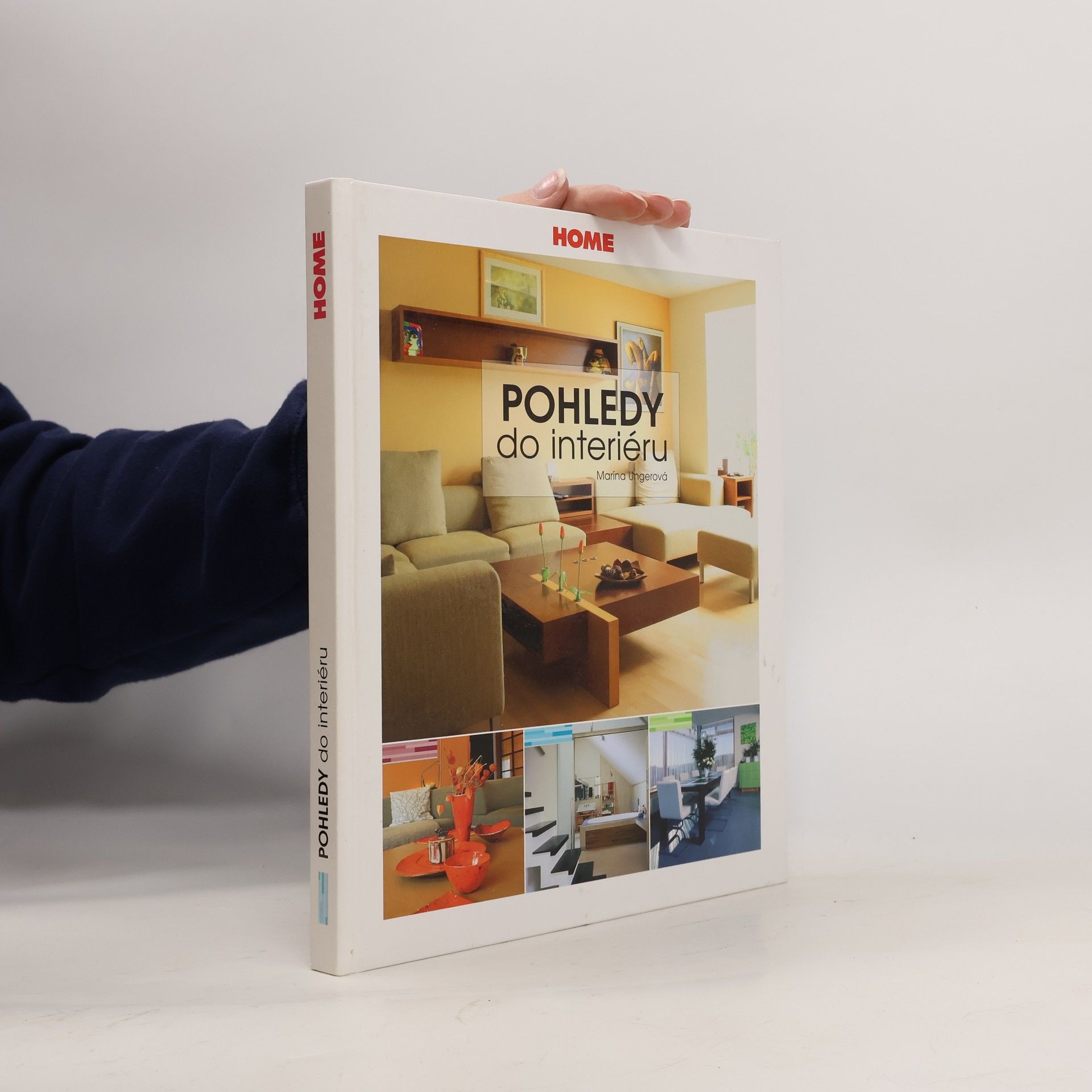 Pohledy do interiéru