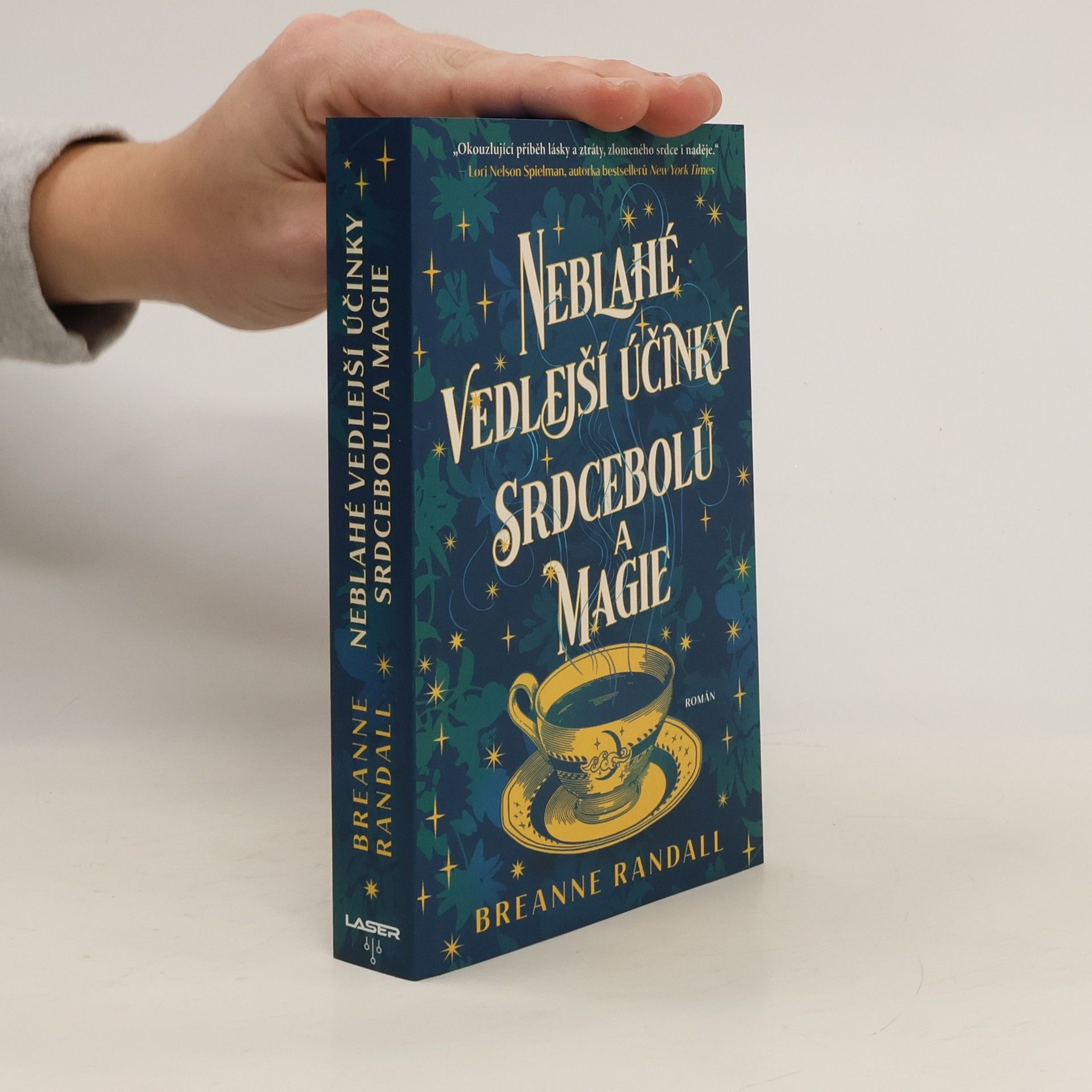 Breanne Randall Neblahé vedlejší účinky srdcebolu a magie