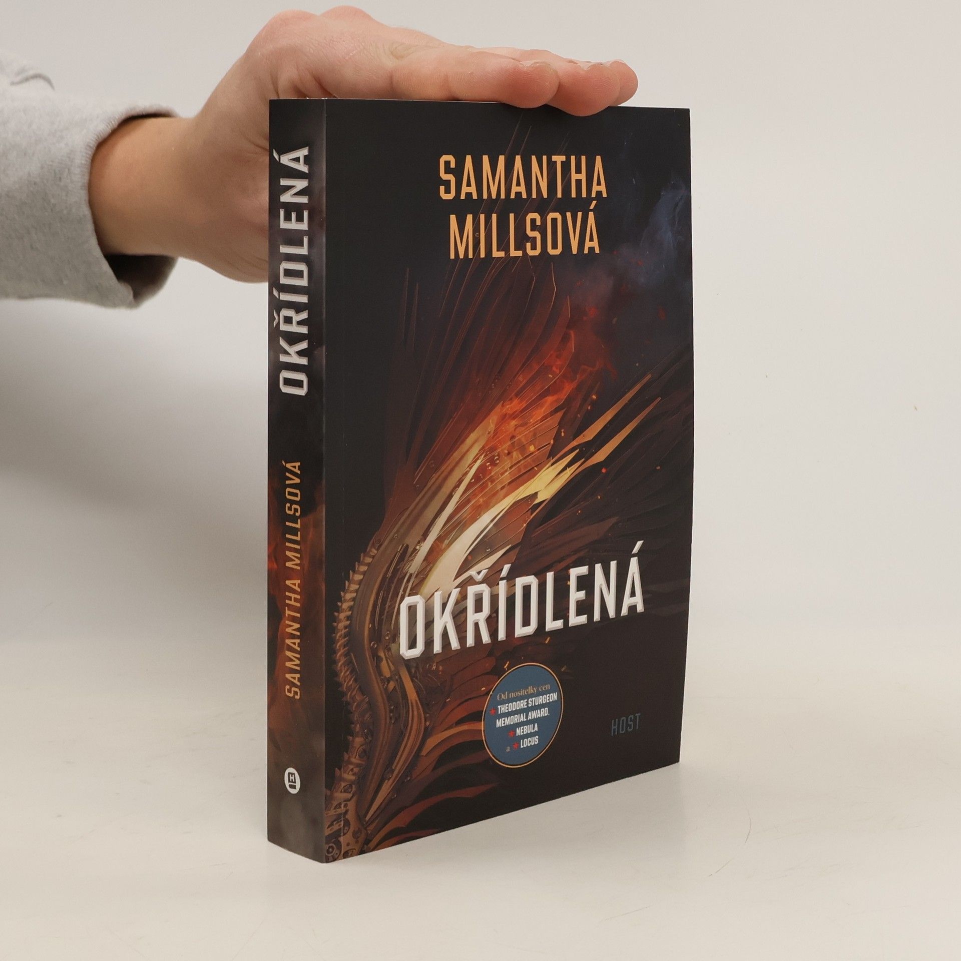 Samantha Mills Okřídlená