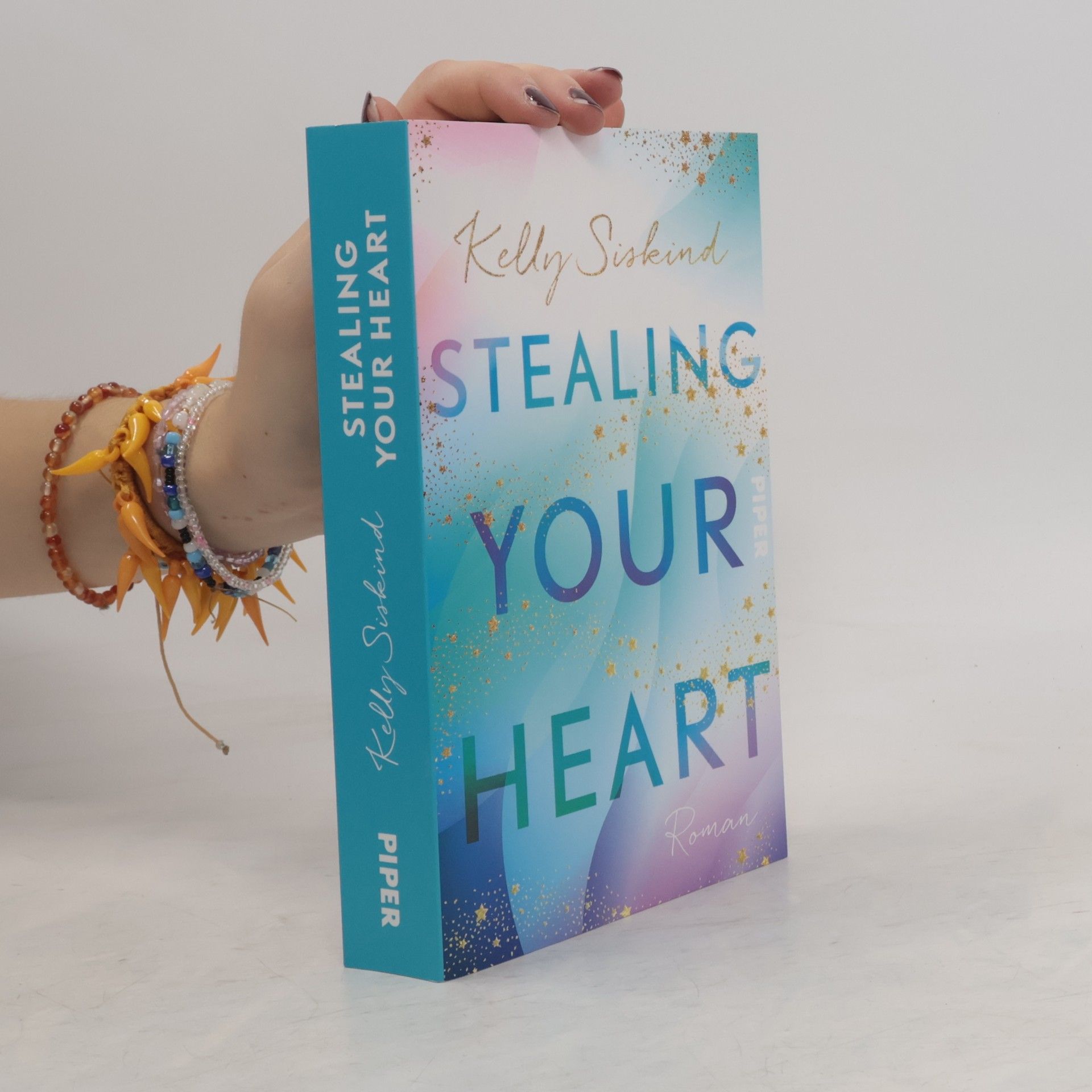 Kelly Siskind Stealing Your Heart