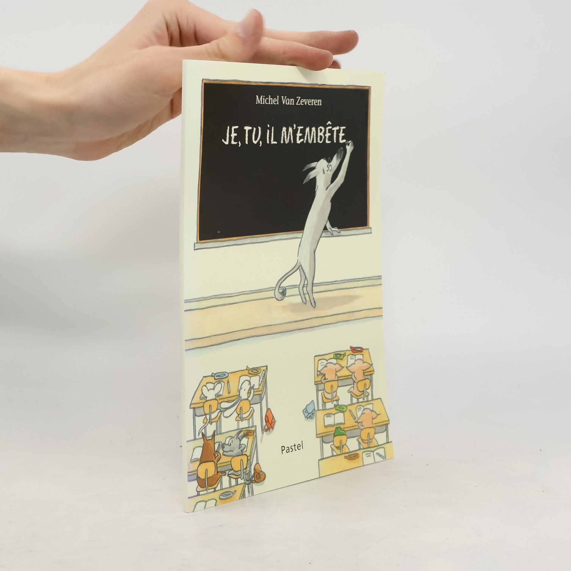 Je, tu, il m'embête