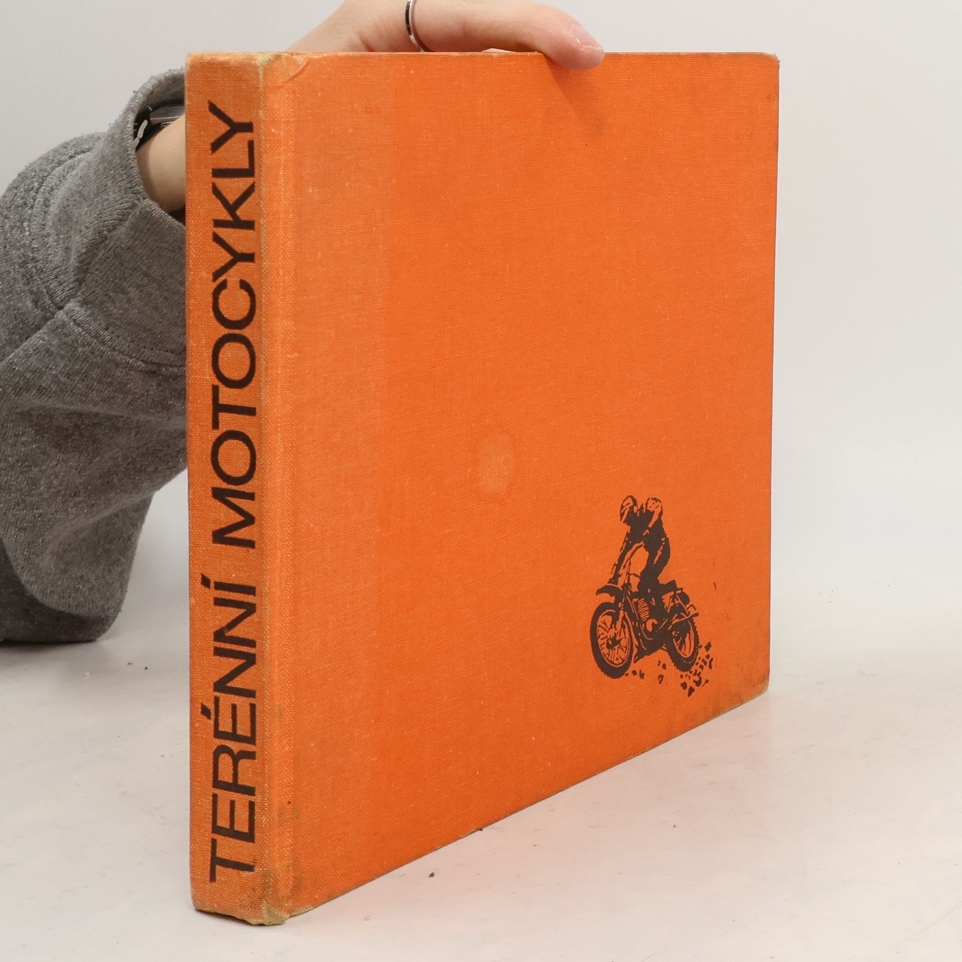 Pavel Husák Terénní motocykly. Mistři světa v motokrosu