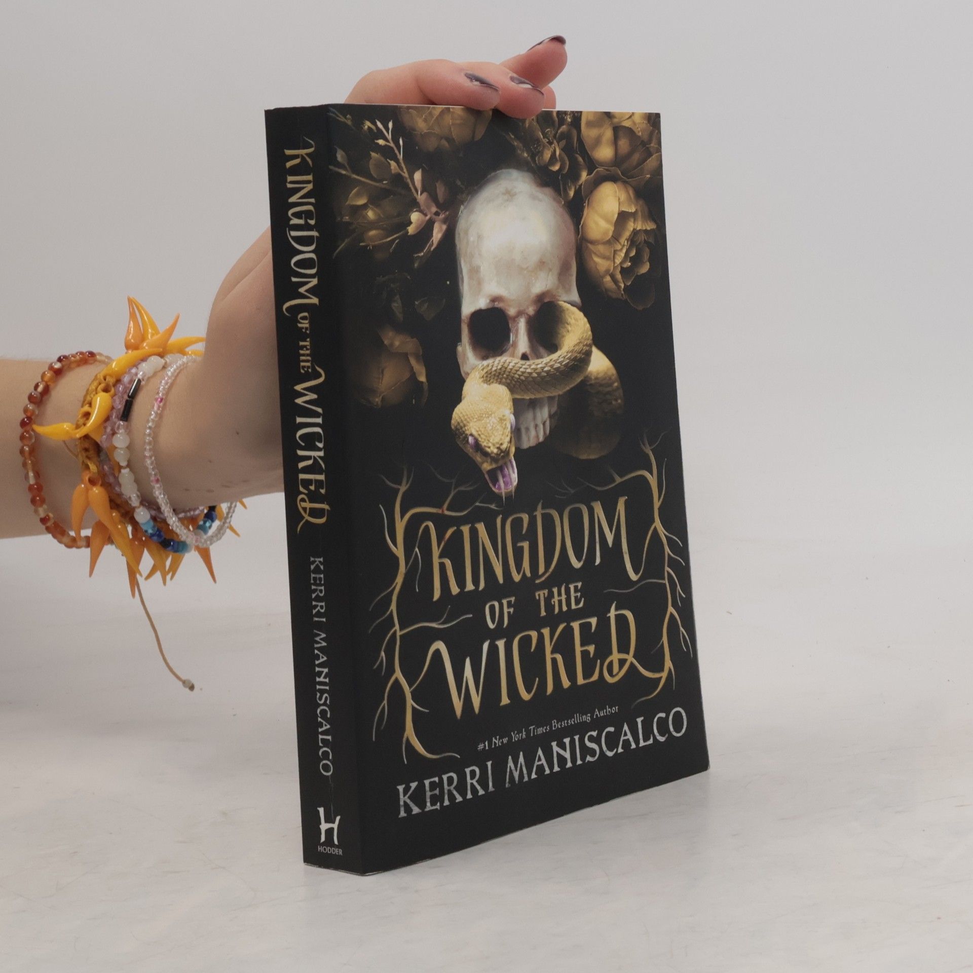 Kerri Maniscalco Kingdom of the Wicked