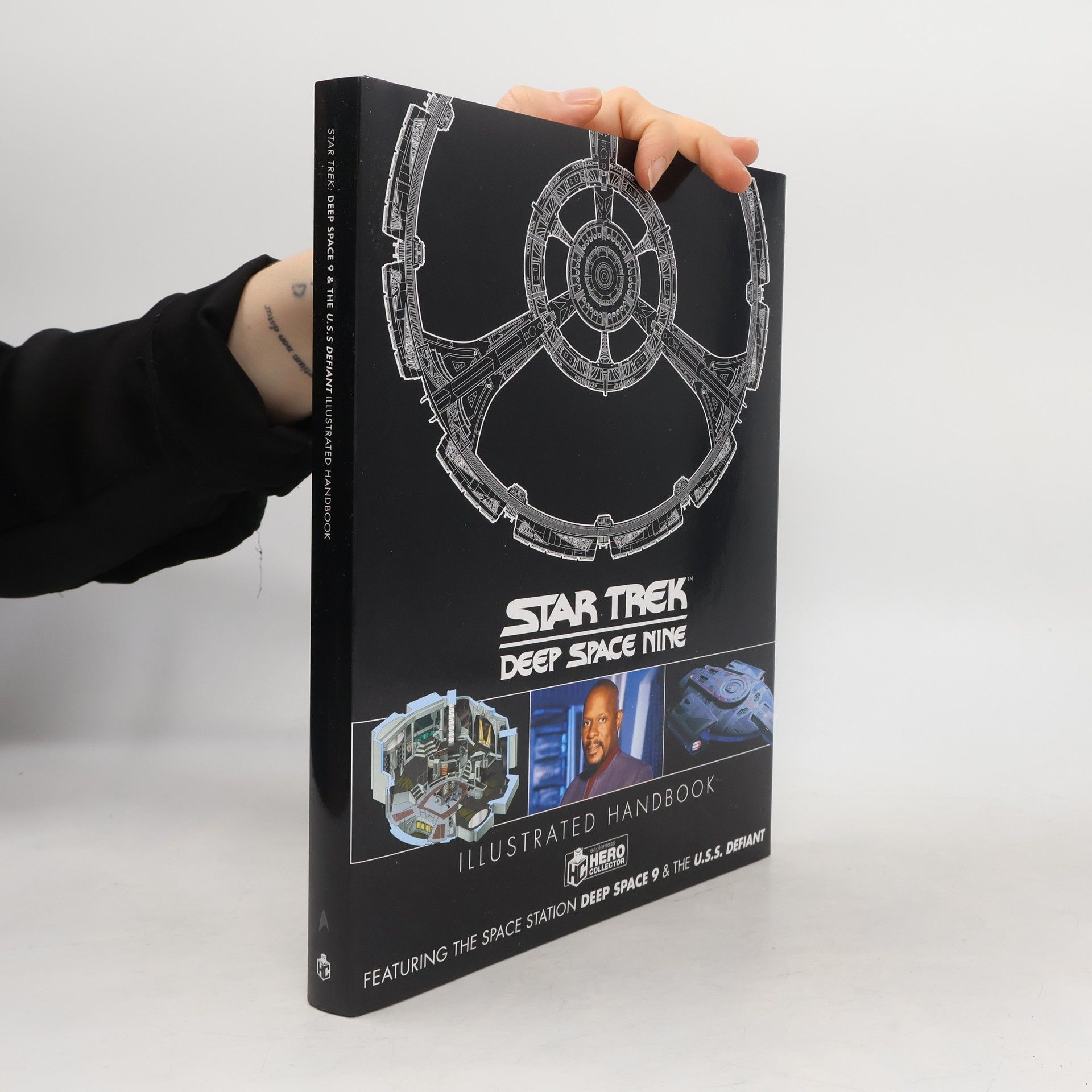 Collectif d'auteurs Star Trek - Deep Space Nine. Illustrated Handbook.