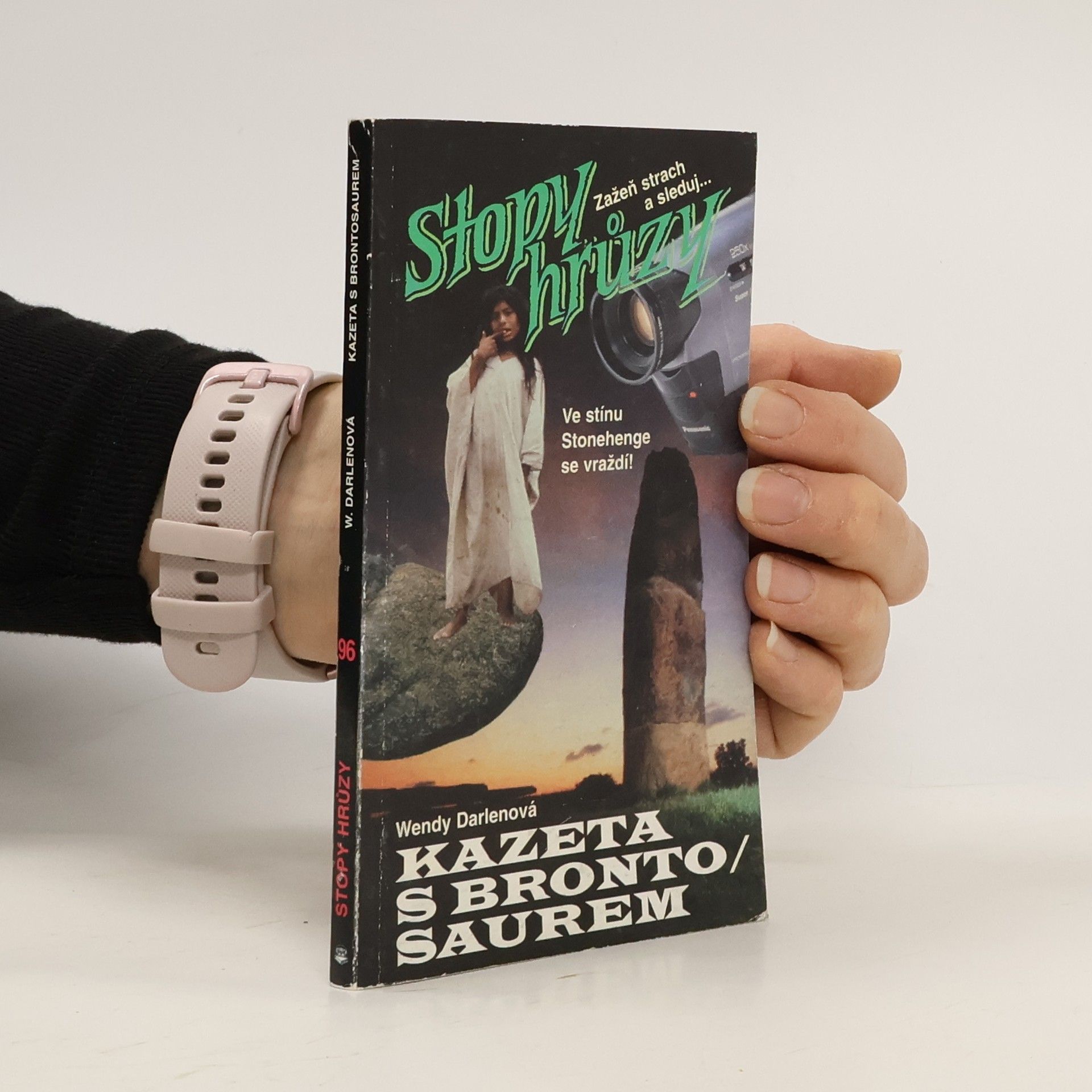 Wendy Darlen Kazeta s brontosaurem. Stopy hrůzy 96