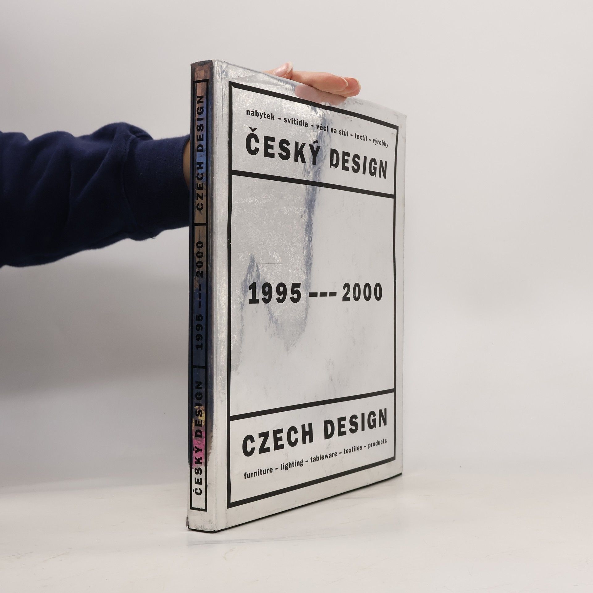 Jiří Pelcl Český design 1995-2000. Czech design 1995-2000