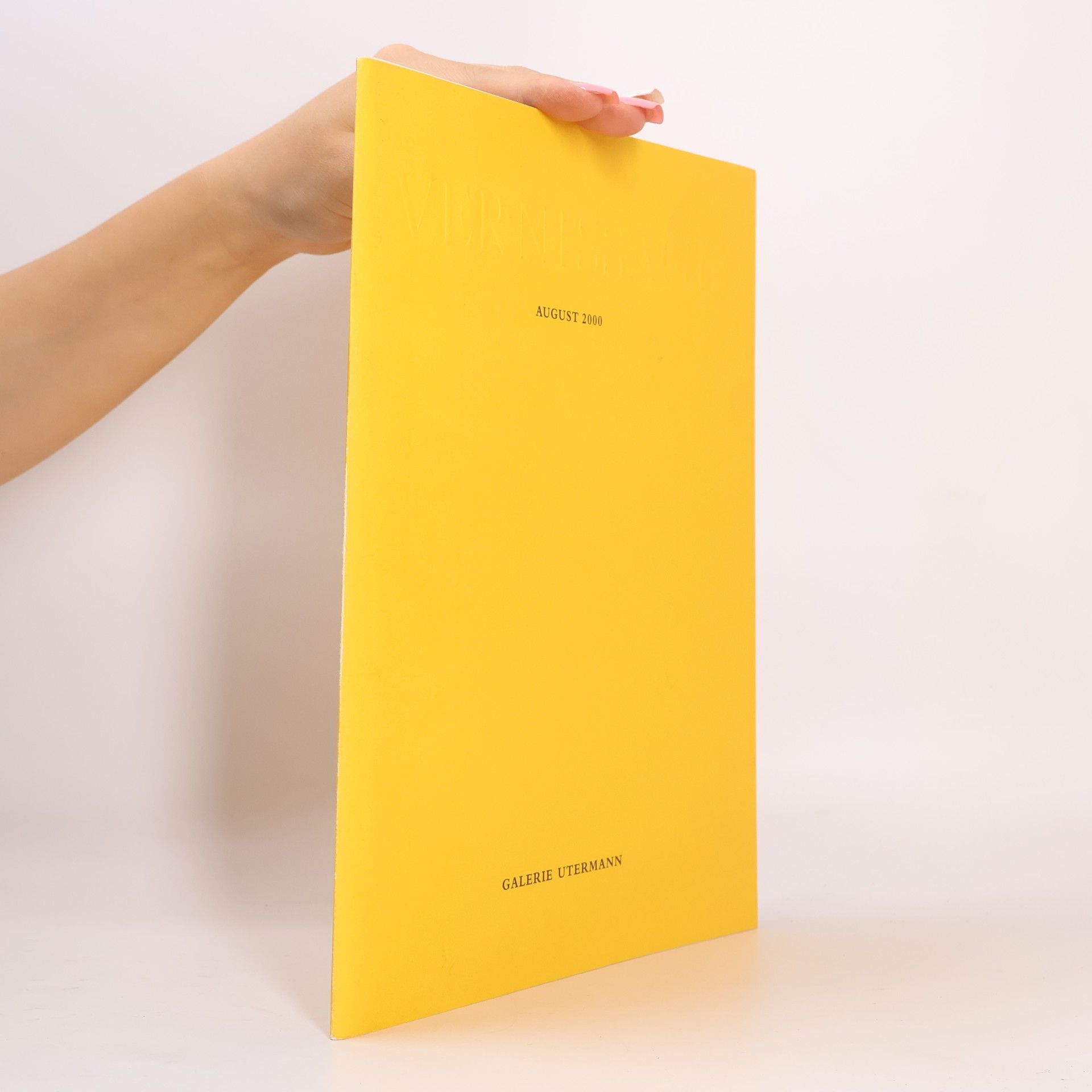 Collectif d'auteurs August 2000