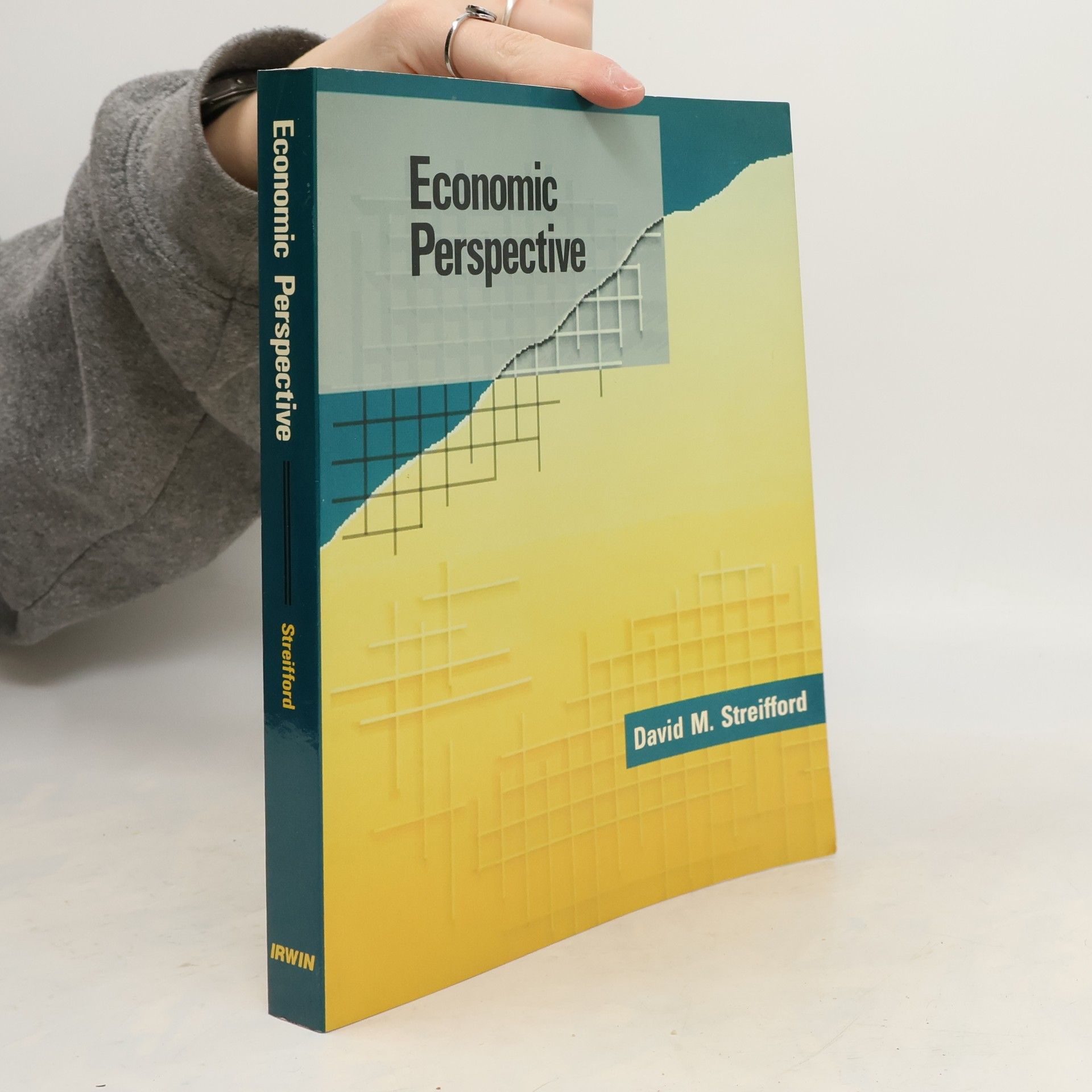 David M. Streifford Economic Perspective