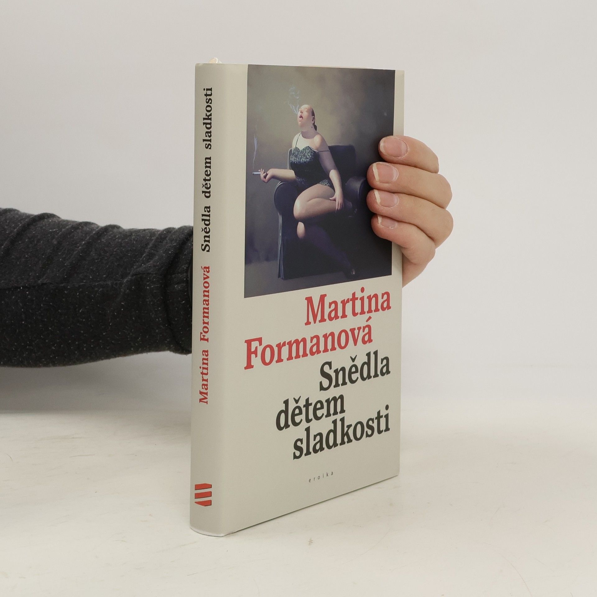 Snědla dětem sladkosti