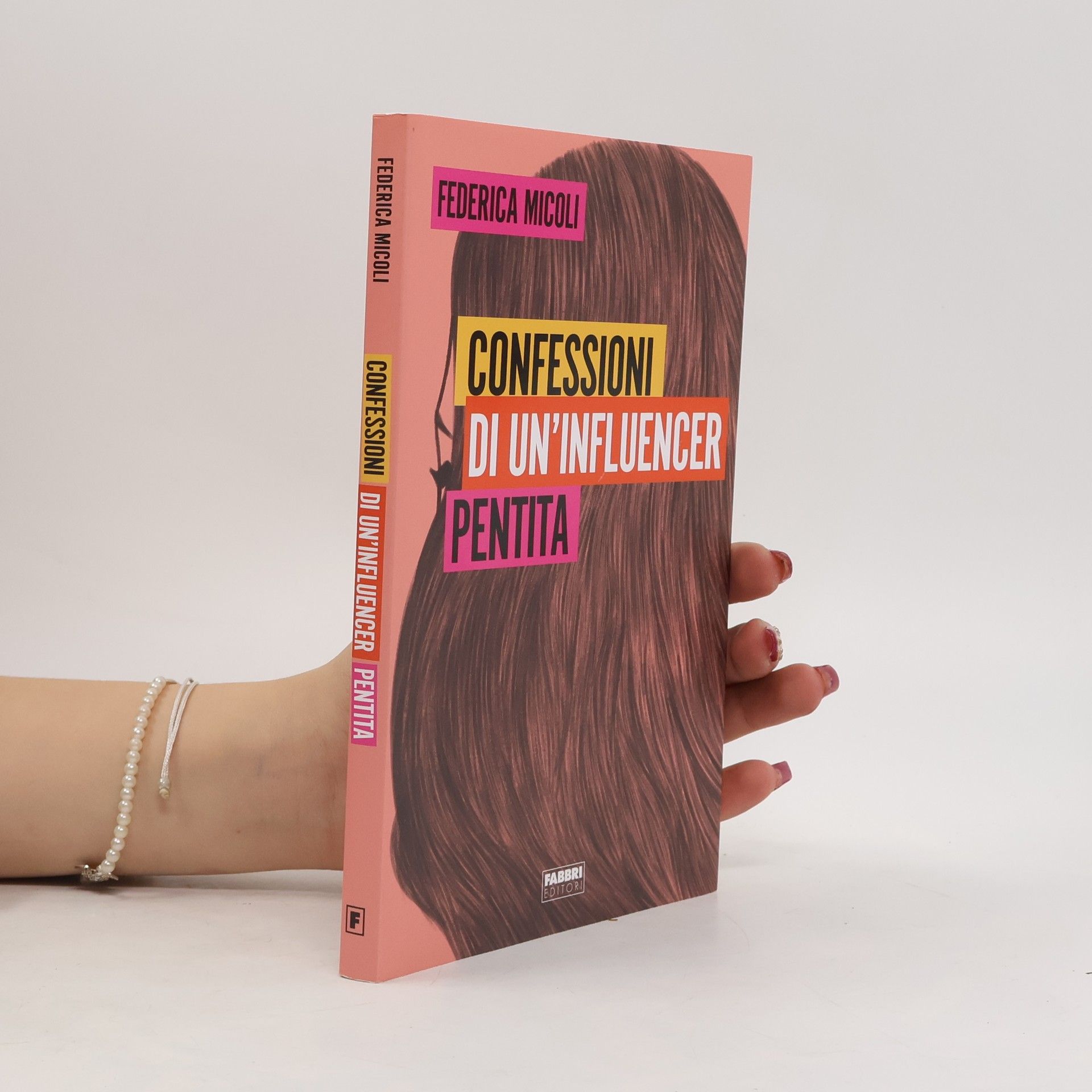 Federica Micoli Confessioni di un'influencer pentita